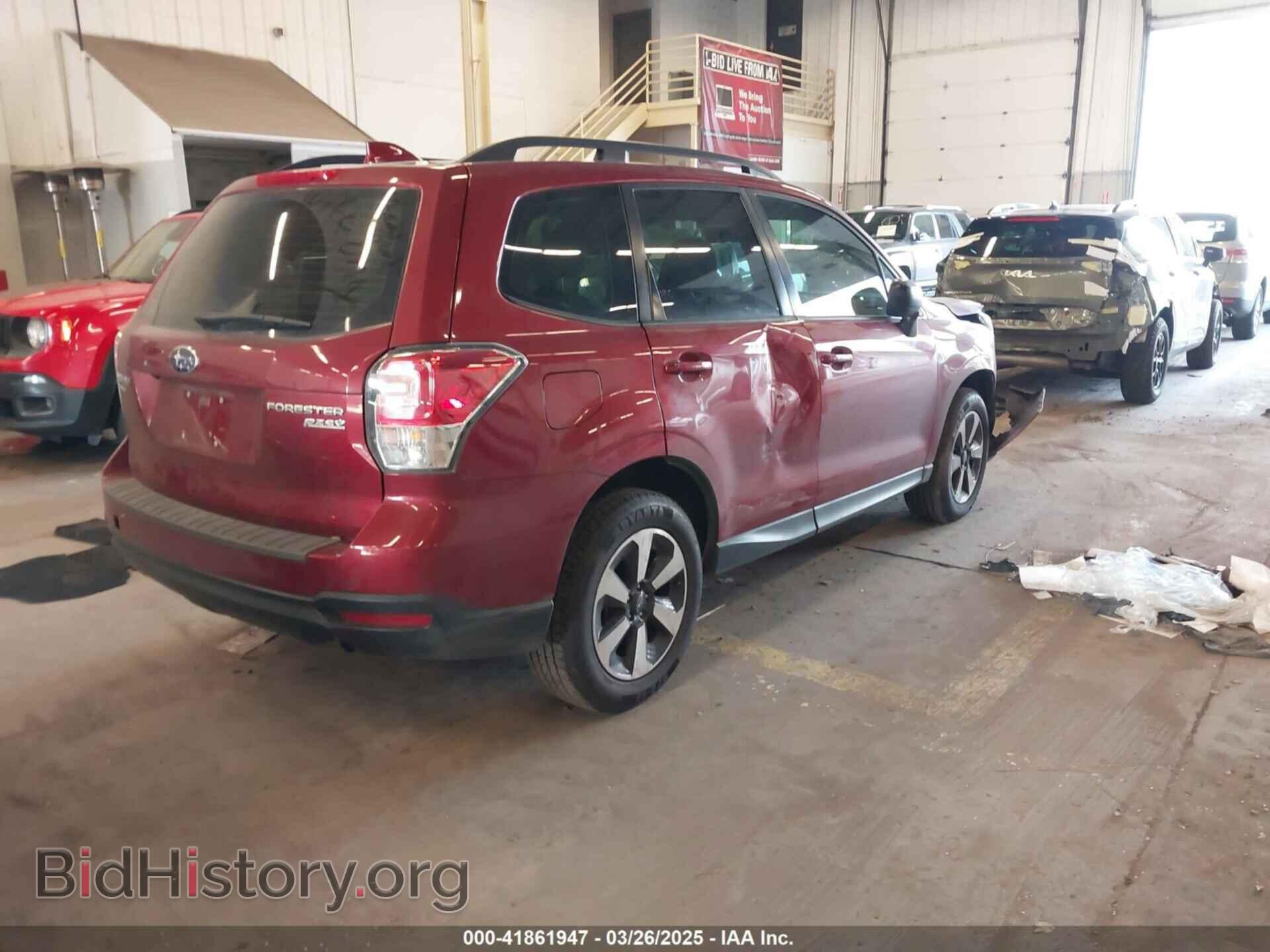 2017 SUBARU FORESTER - VIN: JF2SJABC3HH458407 - Фото 4
