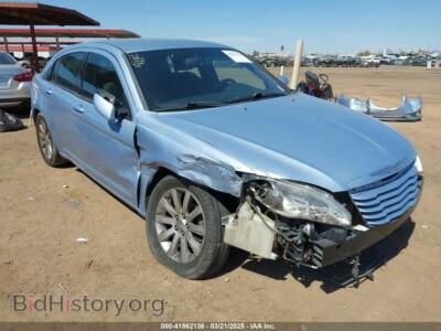 2013 Chrysler 200 Touring, light blue — VIN 1C3CCBBB3DN515666, IAAI
