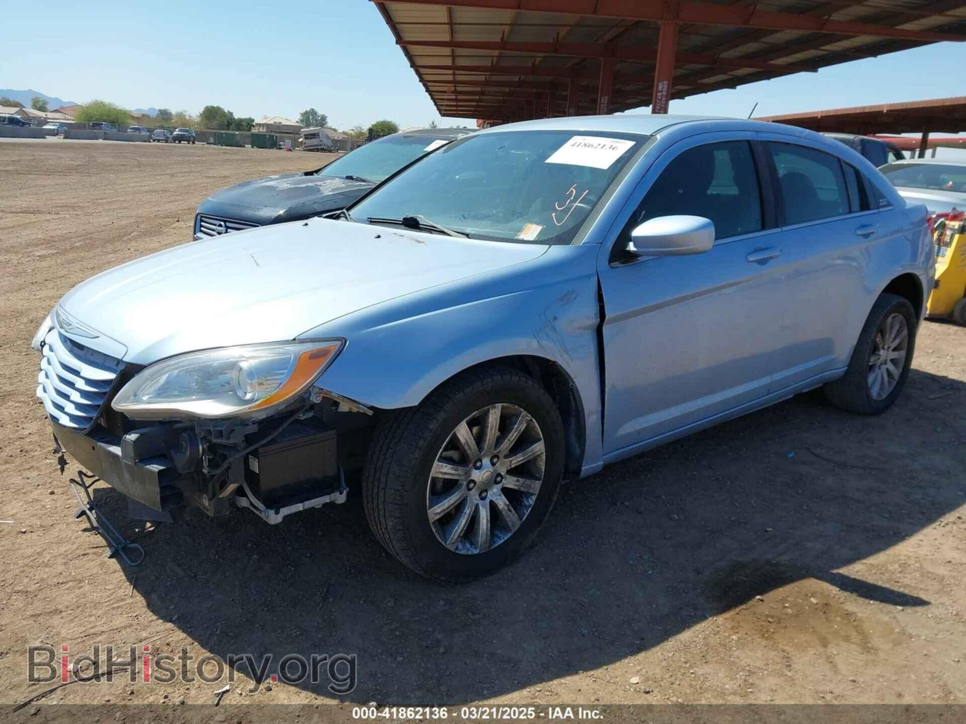2013 CHRYSLER 200 - VIN: 1C3CCBBB3DN515666 - Photo 2