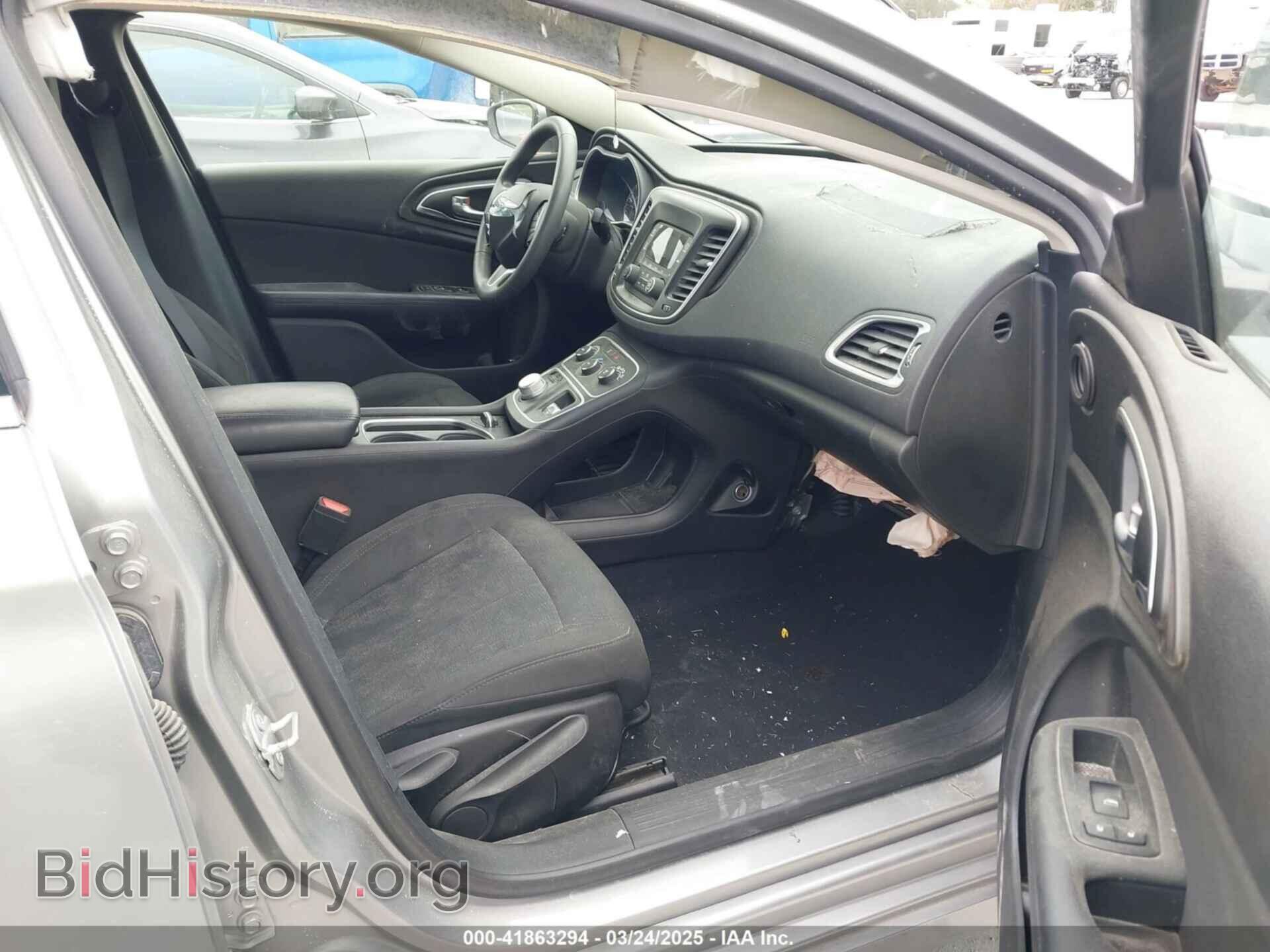 2017 CHRYSLER 200 - VIN: 1C3CCCFB4HN512457 - Фото 5