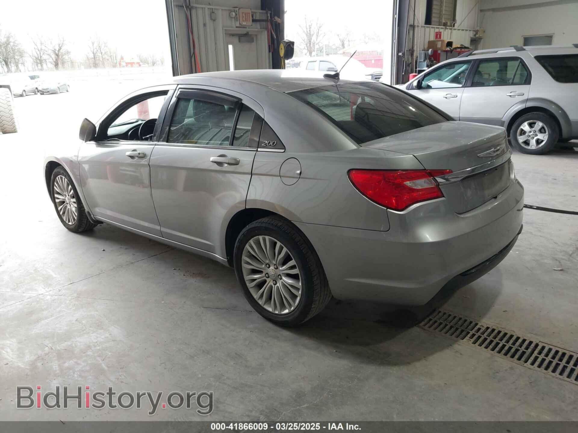 2013 CHRYSLER 200 - VIN: 1C3CCBBB7DN542529 - Фото 3