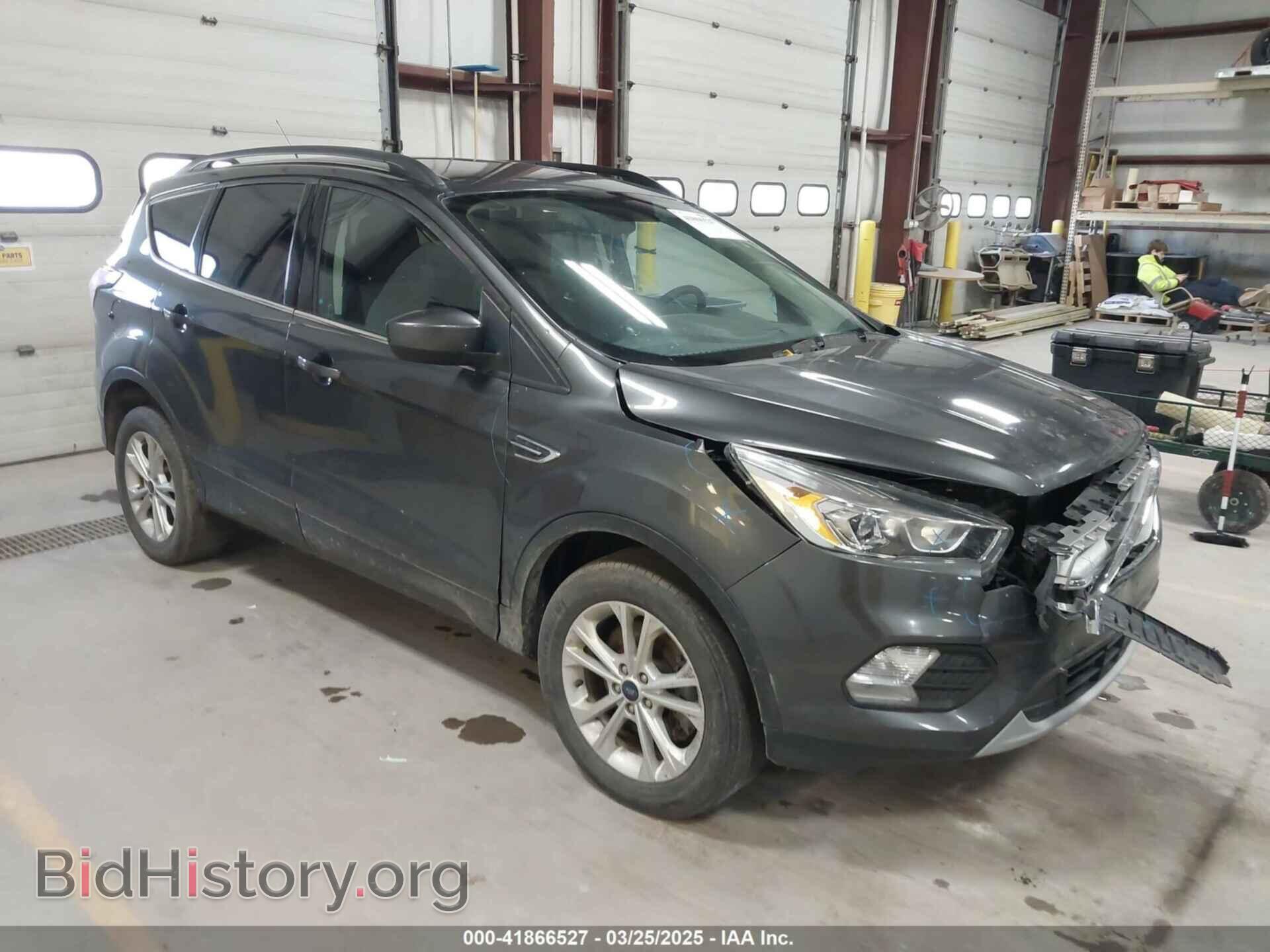 Фотография 1FMCU0G92HUE10708 - FORD ESCAPE 2017