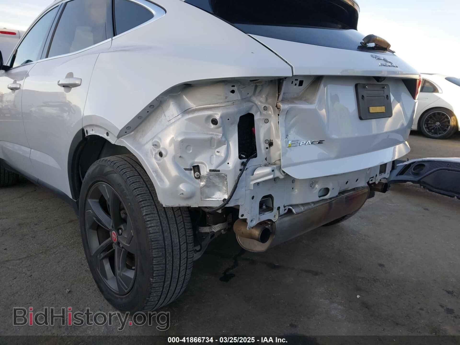 2021 JAGUAR E-PACE - VIN: SADFP2FX1M1016136 - Фото 6