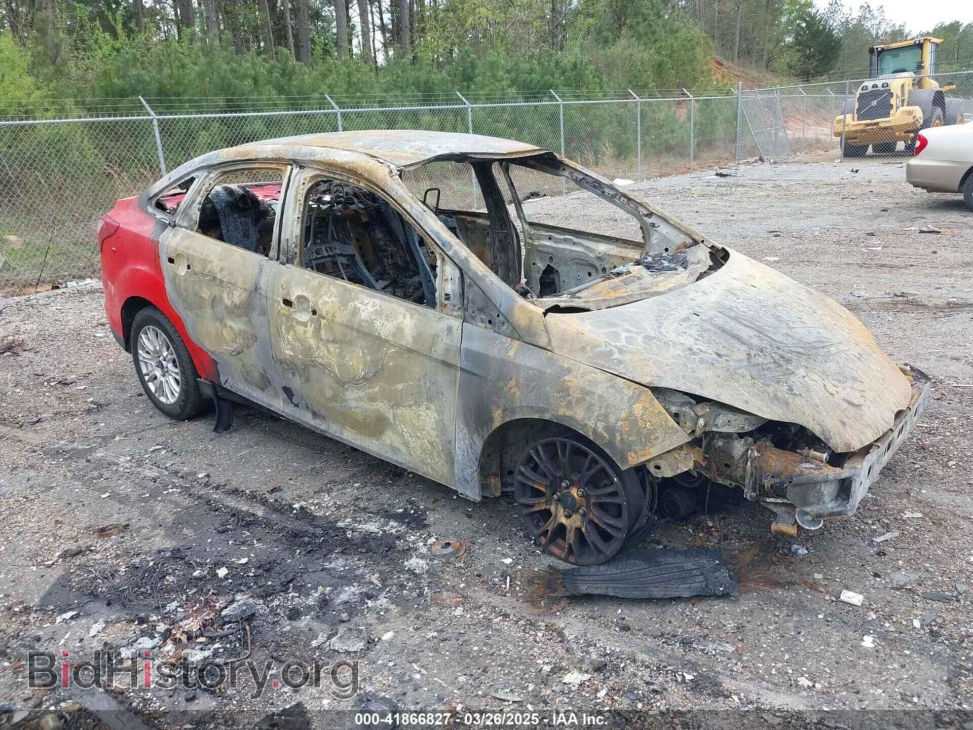 Фотография 1FAHP3F20CL333459 - FORD FOCUS 2012