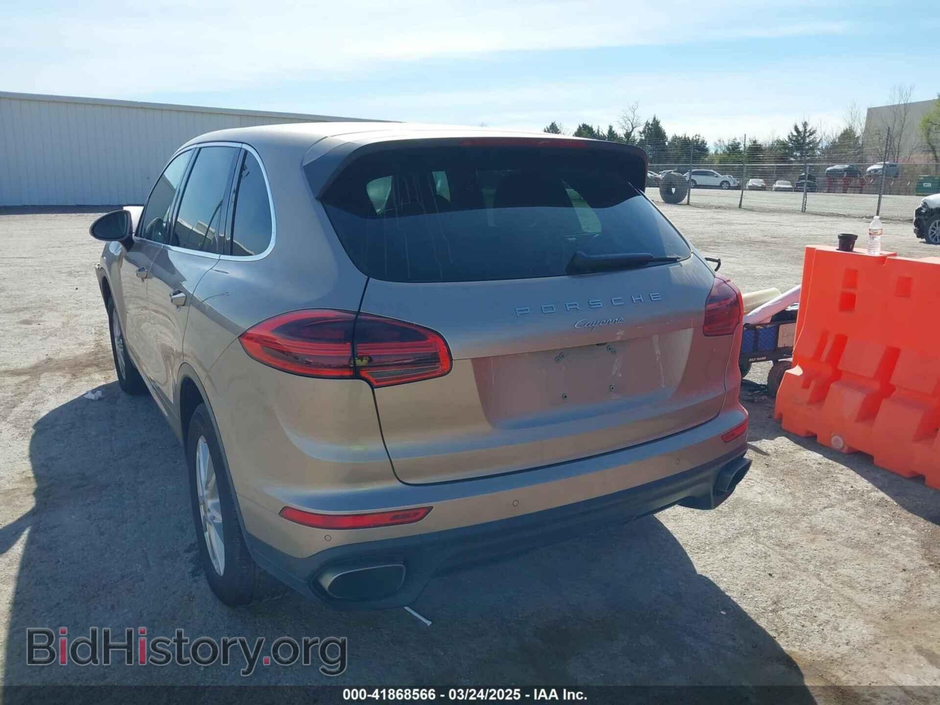 2016 PORSCHE CAYENNE - VIN: WP1AA2A2XGKA15096 - Фото 3