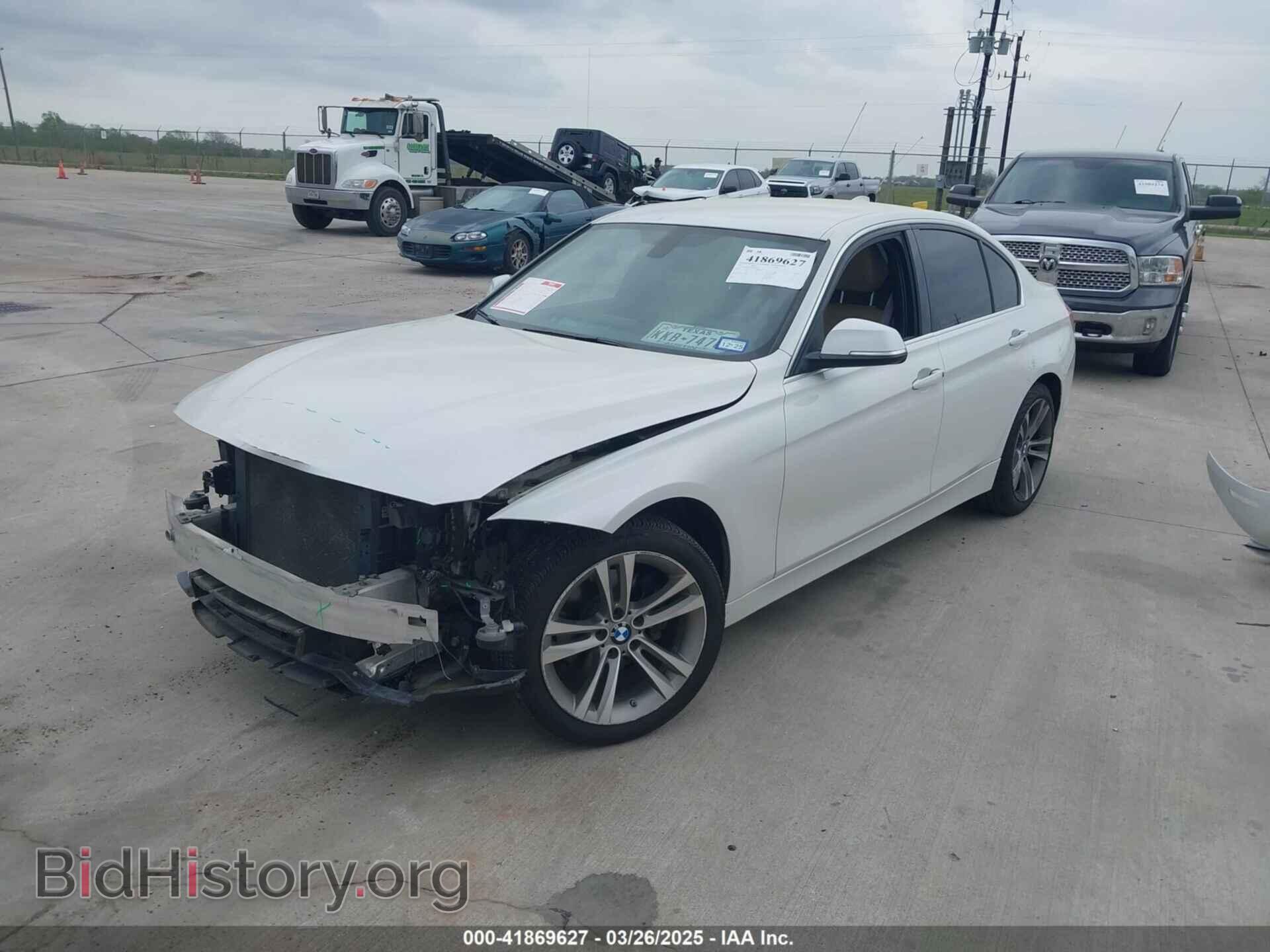 2017 BMW 330I - VIN: WBA8B9G51HNU09431 - Фото 2