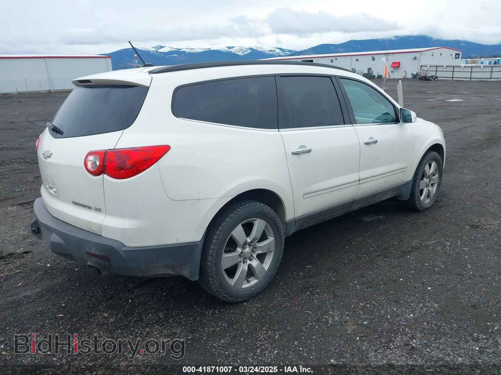 2012 CHEVROLET TRAVERSE - VIN: 1GNKVLED7CJ292629 - Фото 4