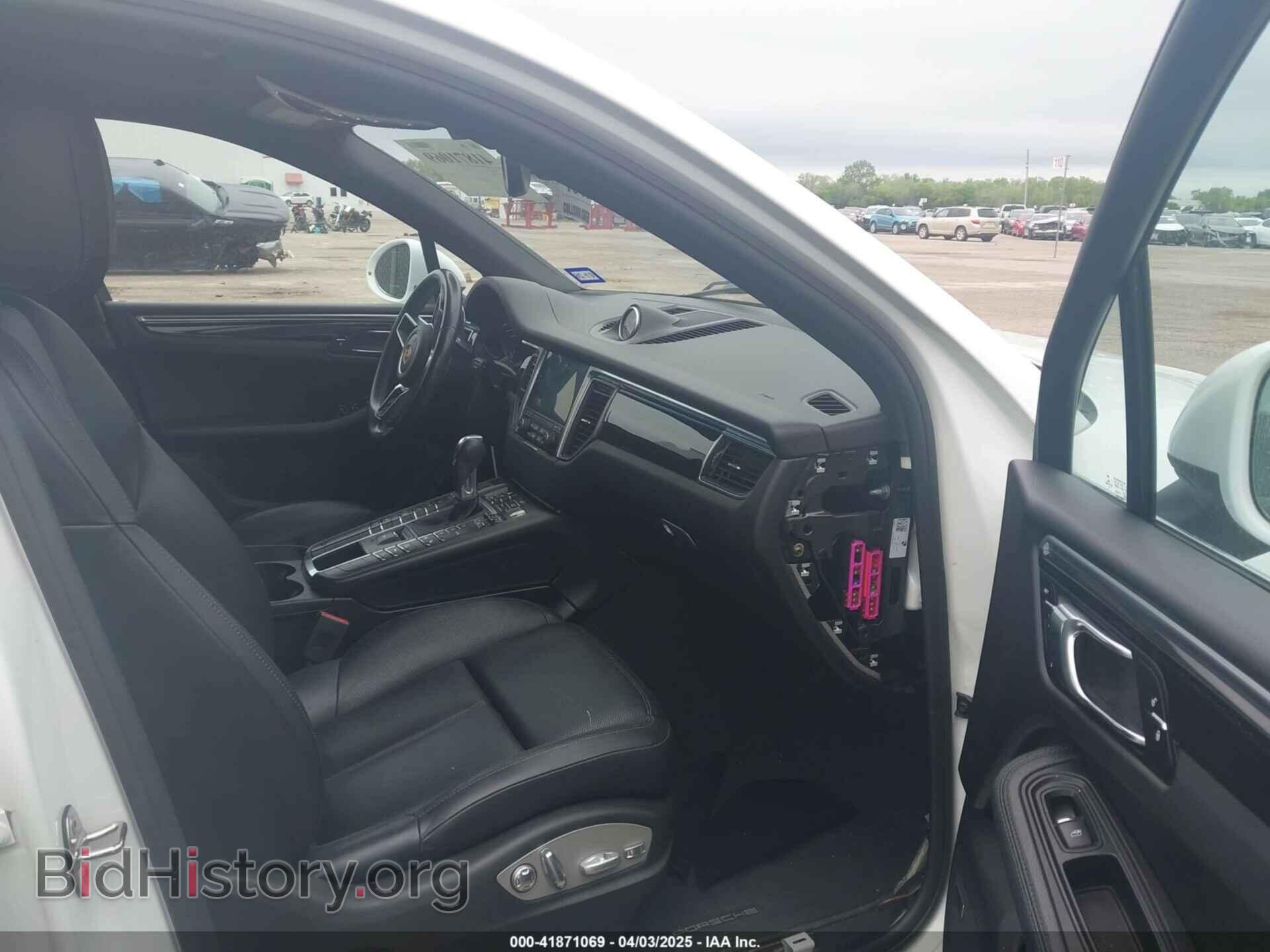 2017 PORSCHE MACAN - VIN: WP1AB2A53HLB17889 - Photo 5