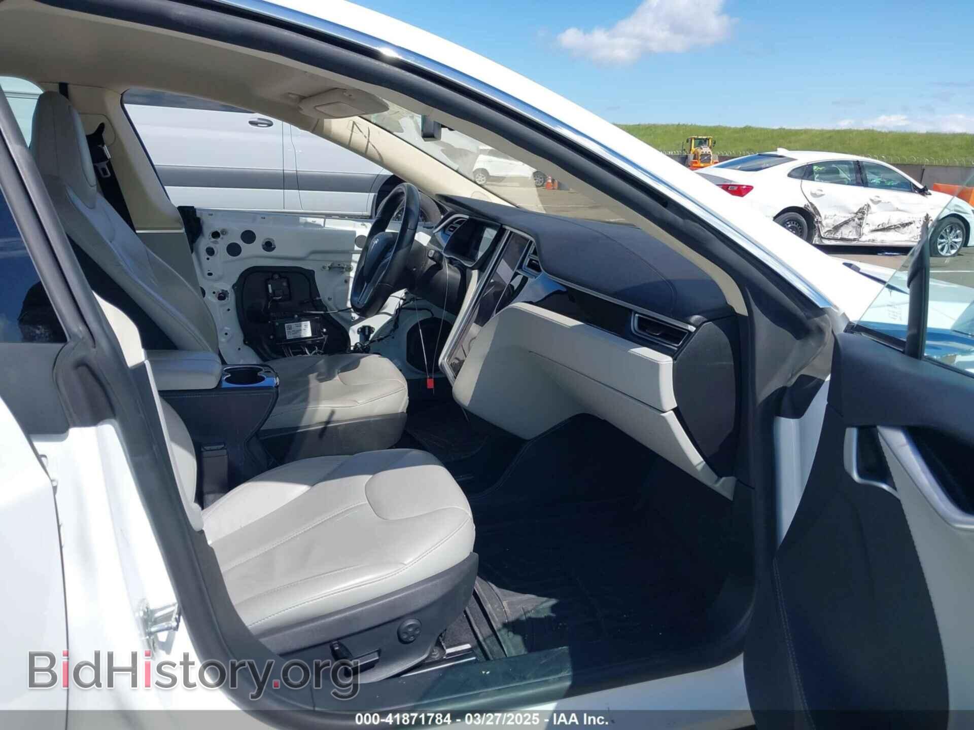 2014 TESLA MODEL S - VIN: 5YJSA1H10EFP56526 - Photo 5