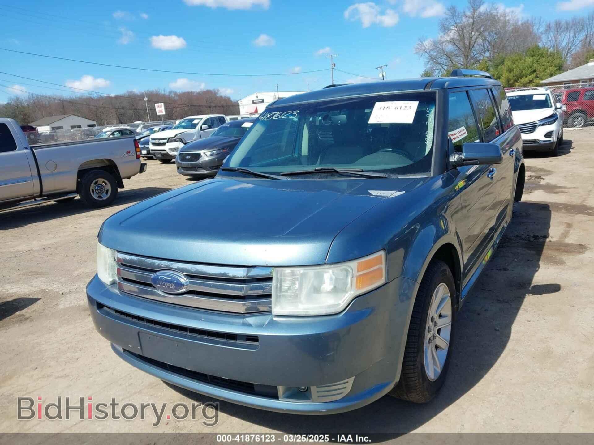 2010 FORD FLEX - VIN: 2FMGK5CC5ABB00053 - Photo 2