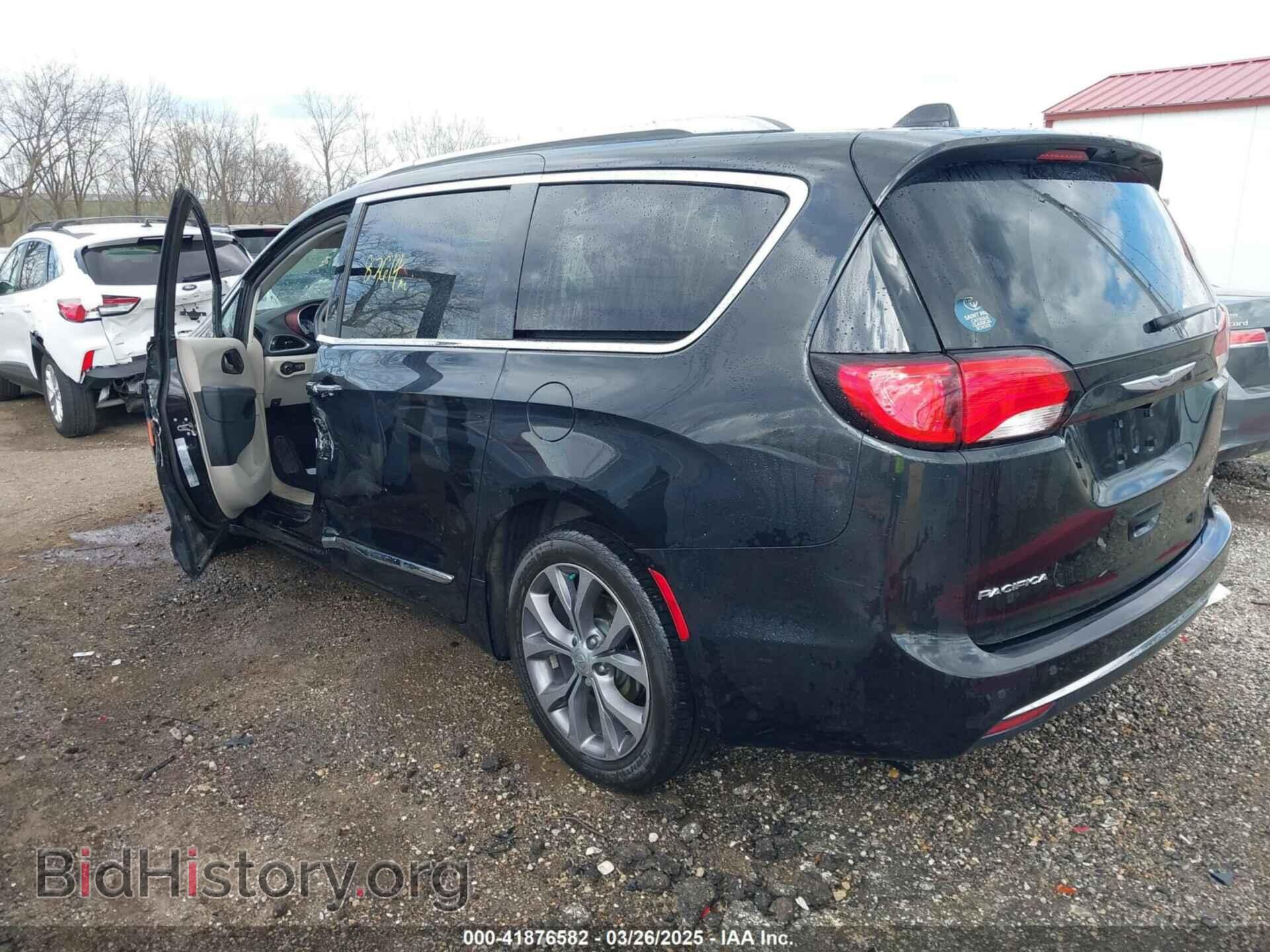 2017 CHRYSLER PACIFICA - VIN: 2C4RC1GG0HR770093 - Фото 3