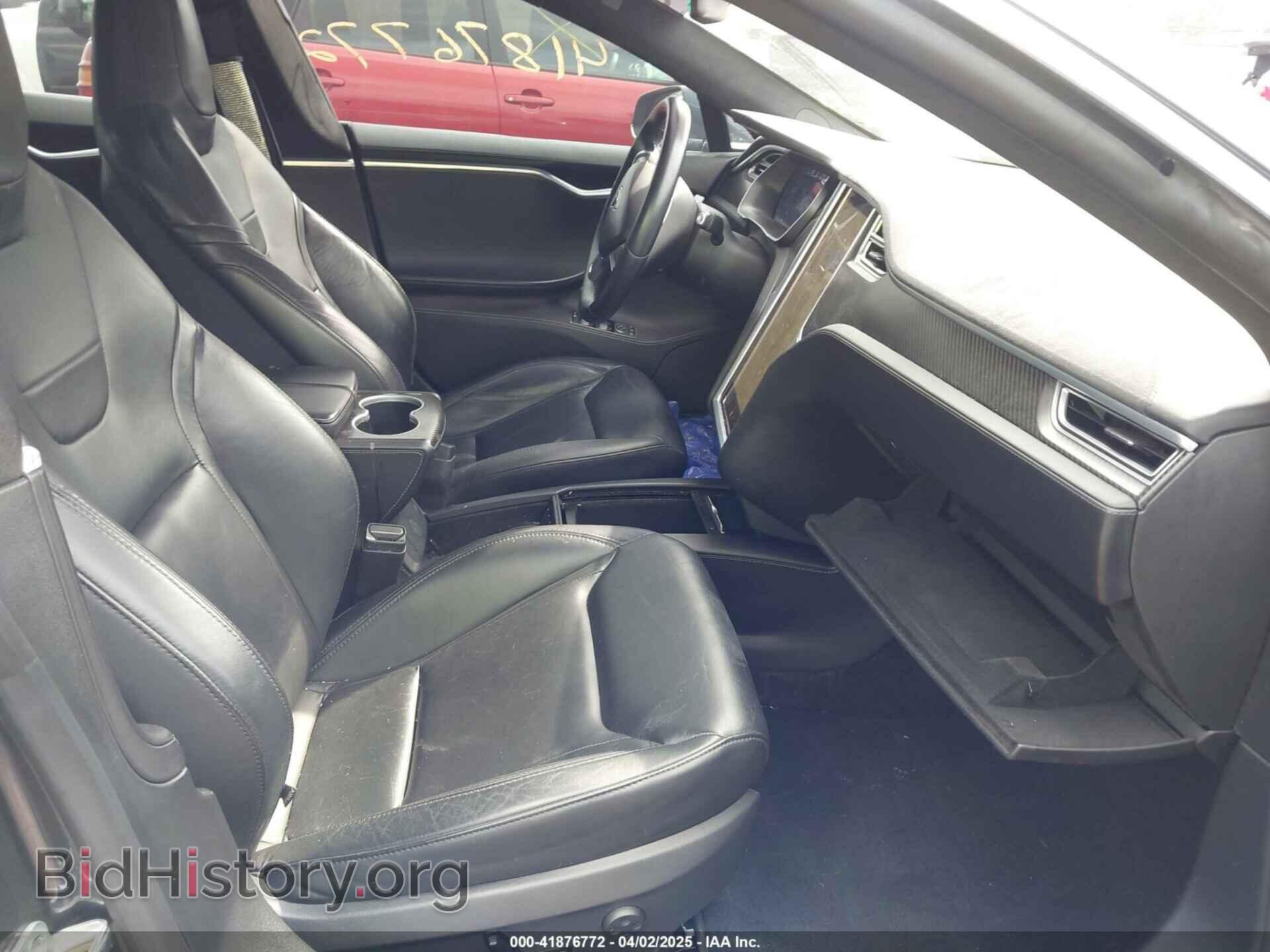 2015 TESLA MODEL S - VIN: 5YJSA1E21FF116775 - Фото 5