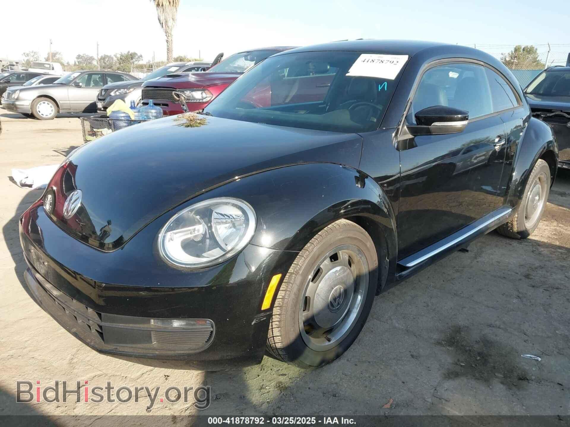 2012 VOLKSWAGEN BEETLE - VIN: 3VWJP7AT9CM618952 - Фото 2