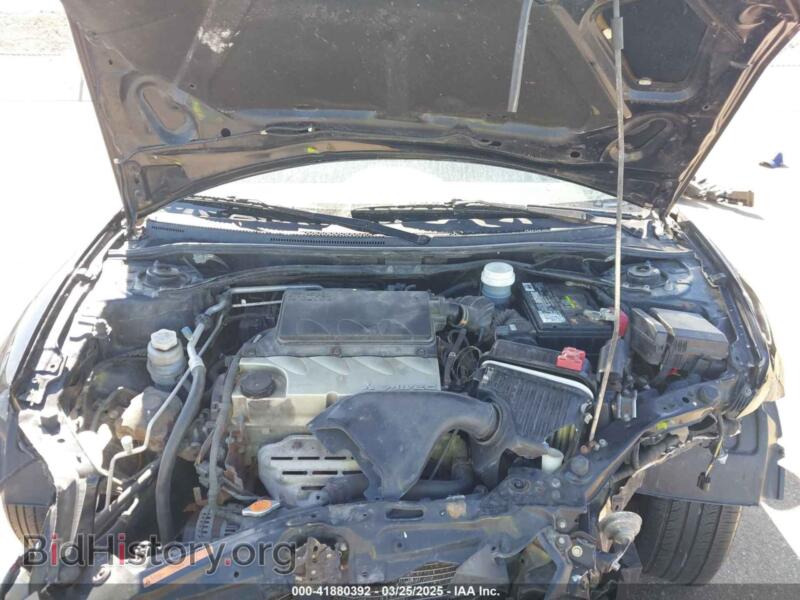 2011 Mitsubishi ECLIPSE (VIN 4A31K5DF1BE002479) — фото 10 из 17
