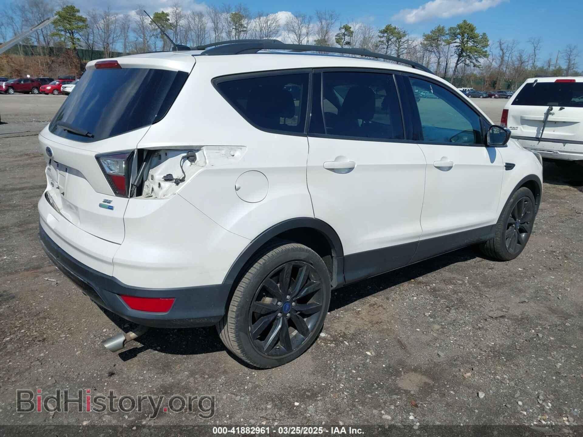 2017 FORD ESCAPE - VIN: 1FMCU9G94HUB25559 - Фото 4