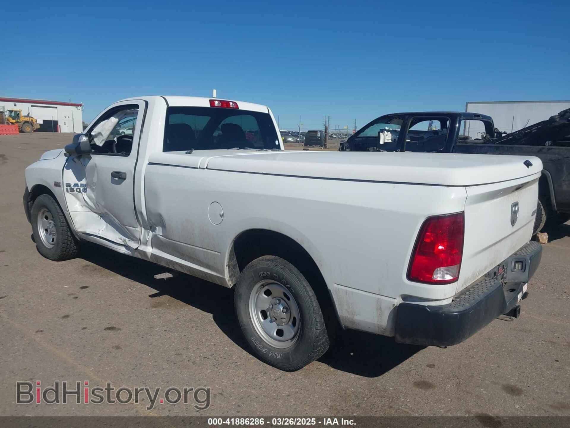2015 RAM 1500 - VIN: 3C6JR7DT7FG584979 - Фото 3