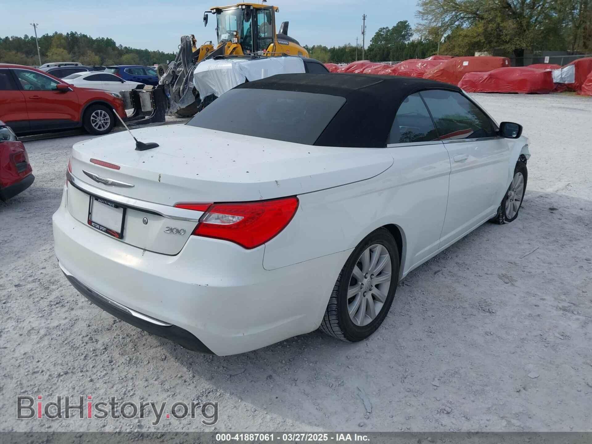 2012 CHRYSLER 200 - VIN: 1C3BCBEB3CN116021 - Фото 4