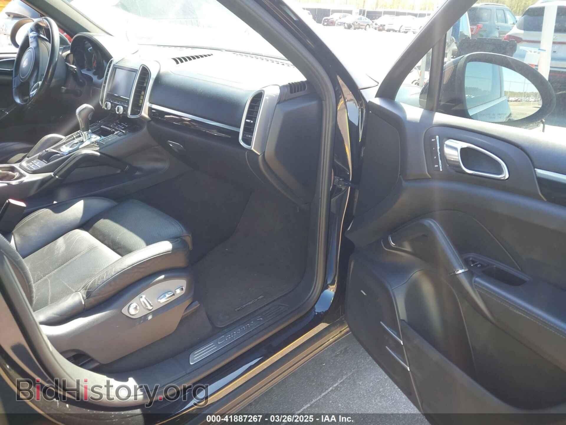 2011 PORSCHE CAYENNE - VIN: WP1AB2A23BLA43290 - Фото 5