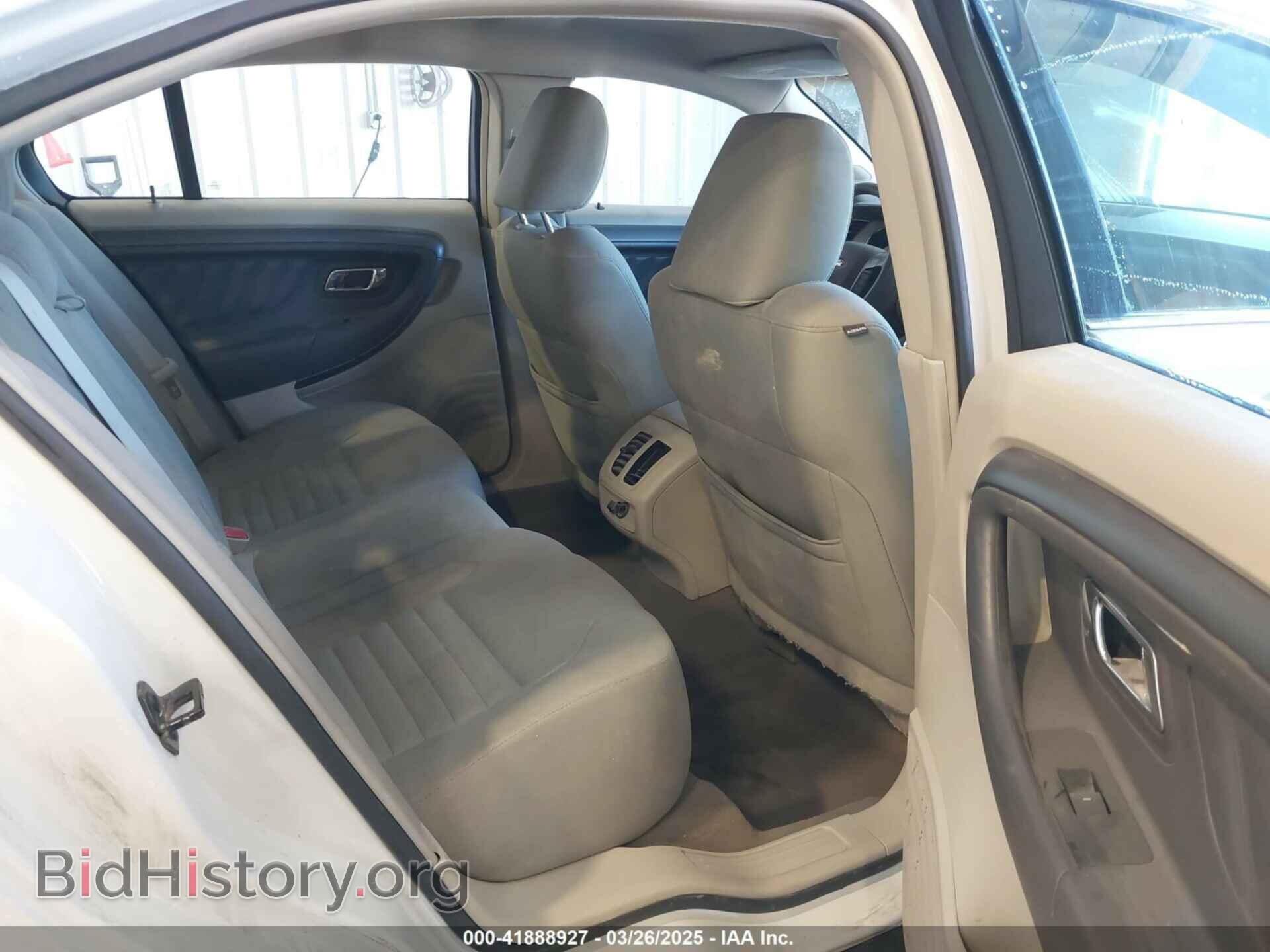 2010 FORD TAURUS - VIN: 1FAHP2DW2AG122902 - Фото 8