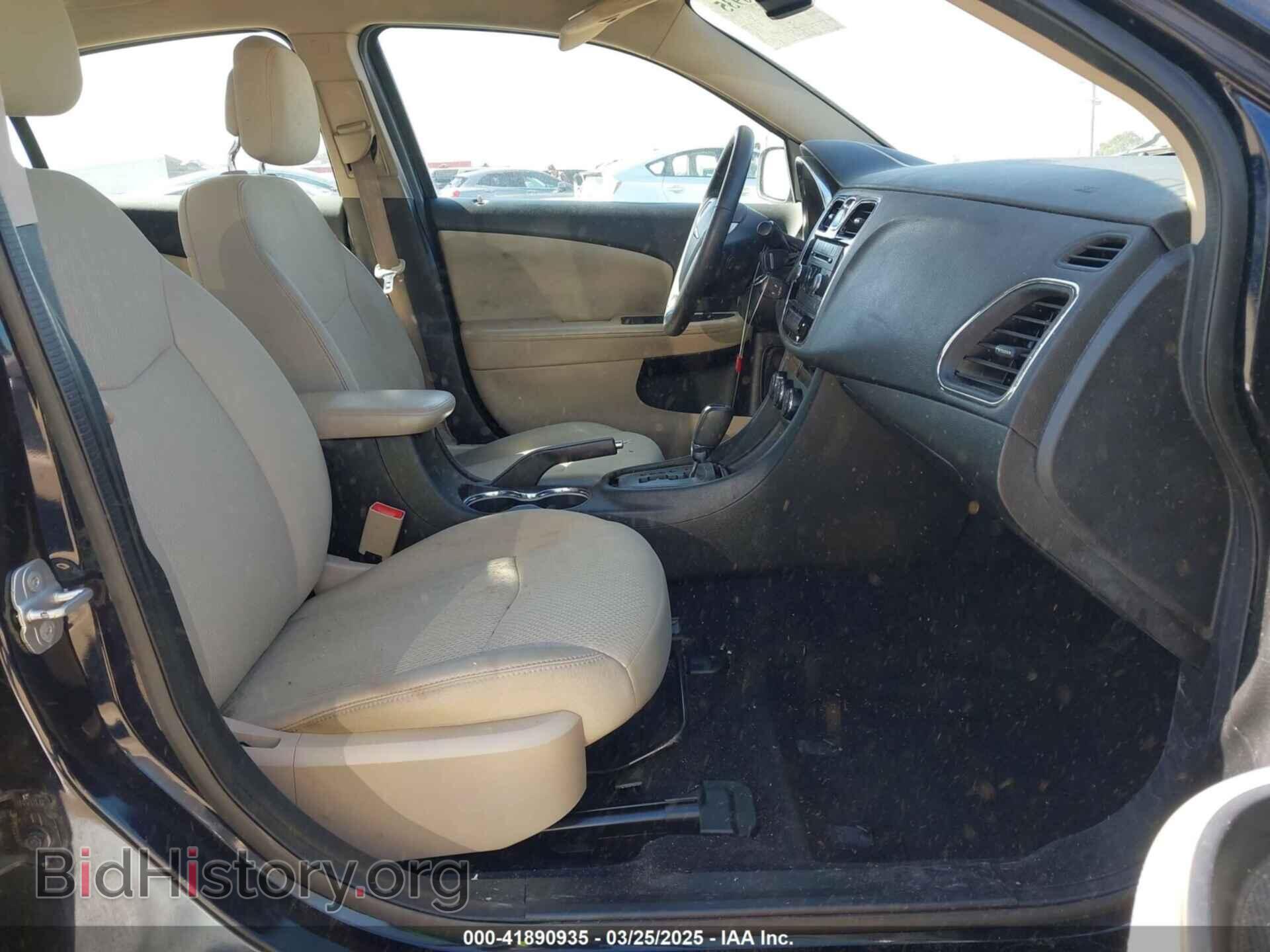 2012 CHRYSLER 200 - VIN: 1C3CCBBB7CN172794 - Фото 5