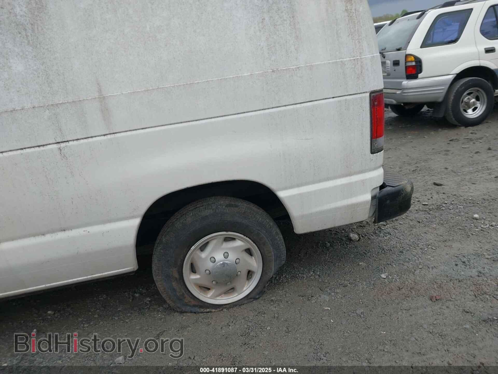 2011 FORD E-150 - VIN: 1FTNE1EWXBDB34651 - Фото 6