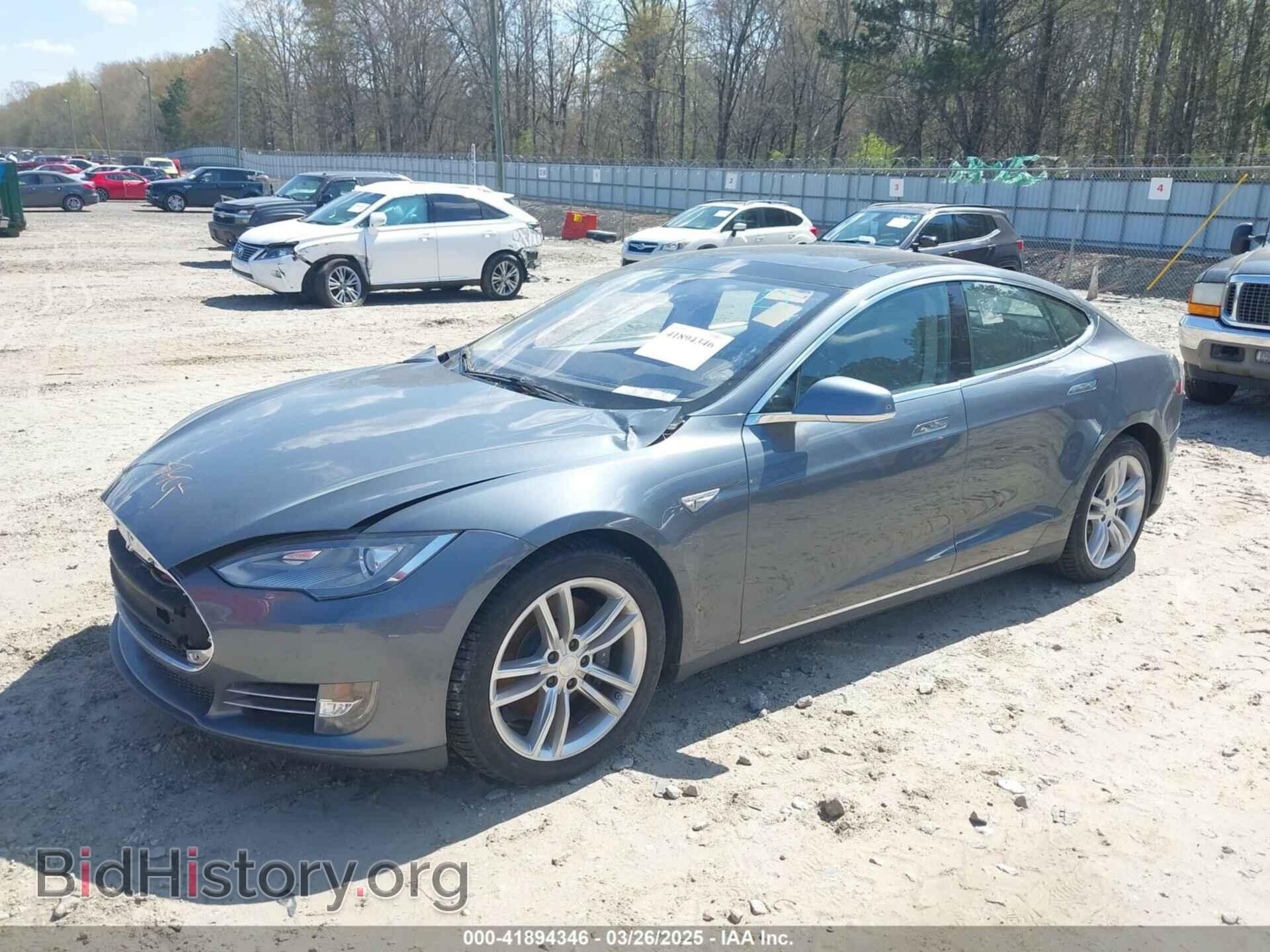 2014 TESLA MODEL S - VIN: 5YJSA1H11EFP39623 - Фото 2