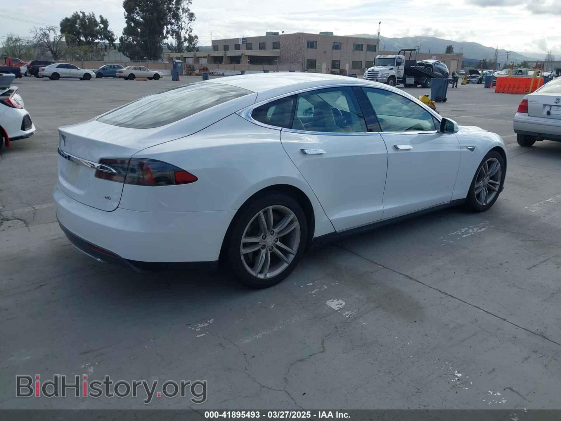 2013 TESLA MODEL S - VIN: 5YJSA1CG2DFP20928 - Фото 4