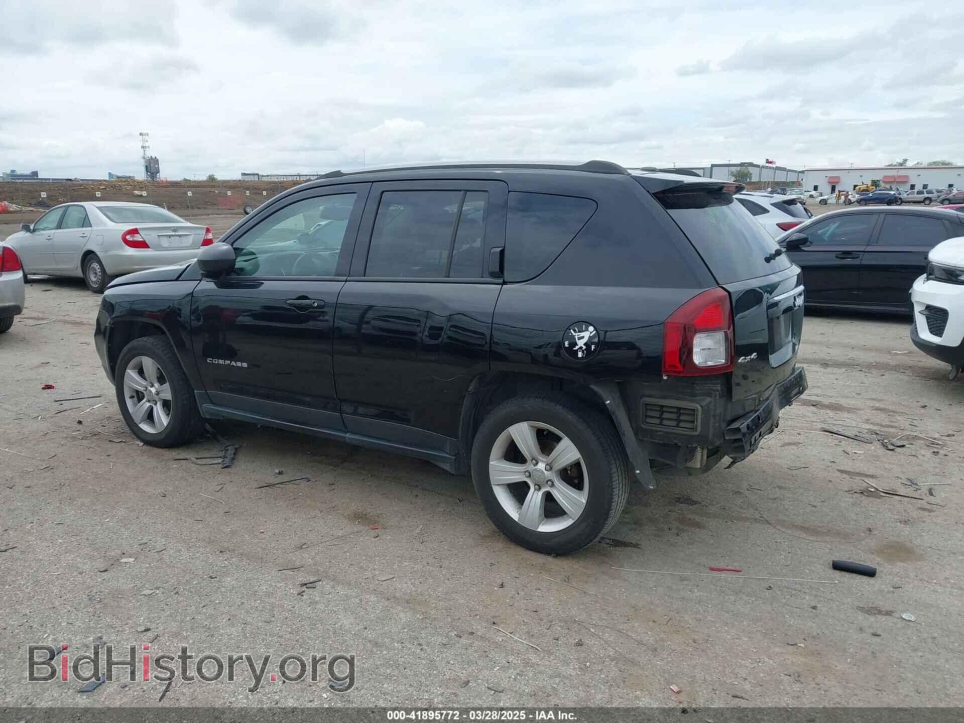 2017 JEEP COMPASS - VIN: 1C4NJDBB4HD106030 - Фото 3
