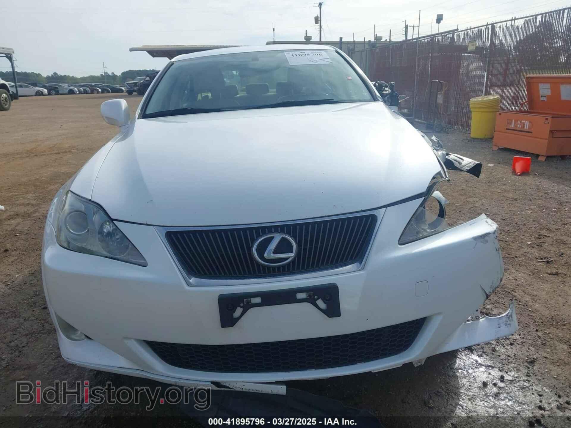2007 LEXUS IS 250 - VIN: JTHCK262572013559 - Photo 6