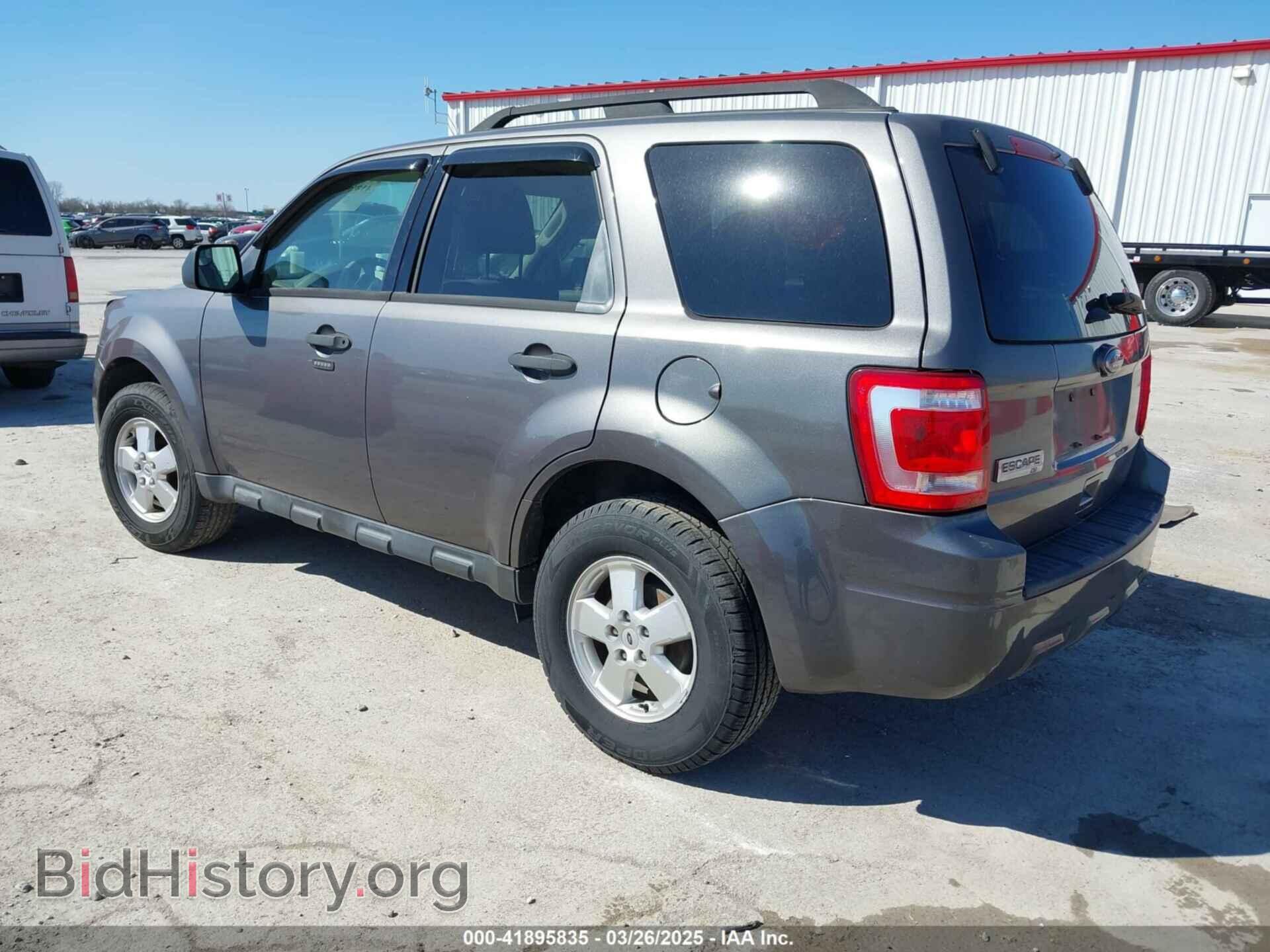 2011 FORD ESCAPE - VIN: 1FMCU0D74BKA81385 - Фото 3