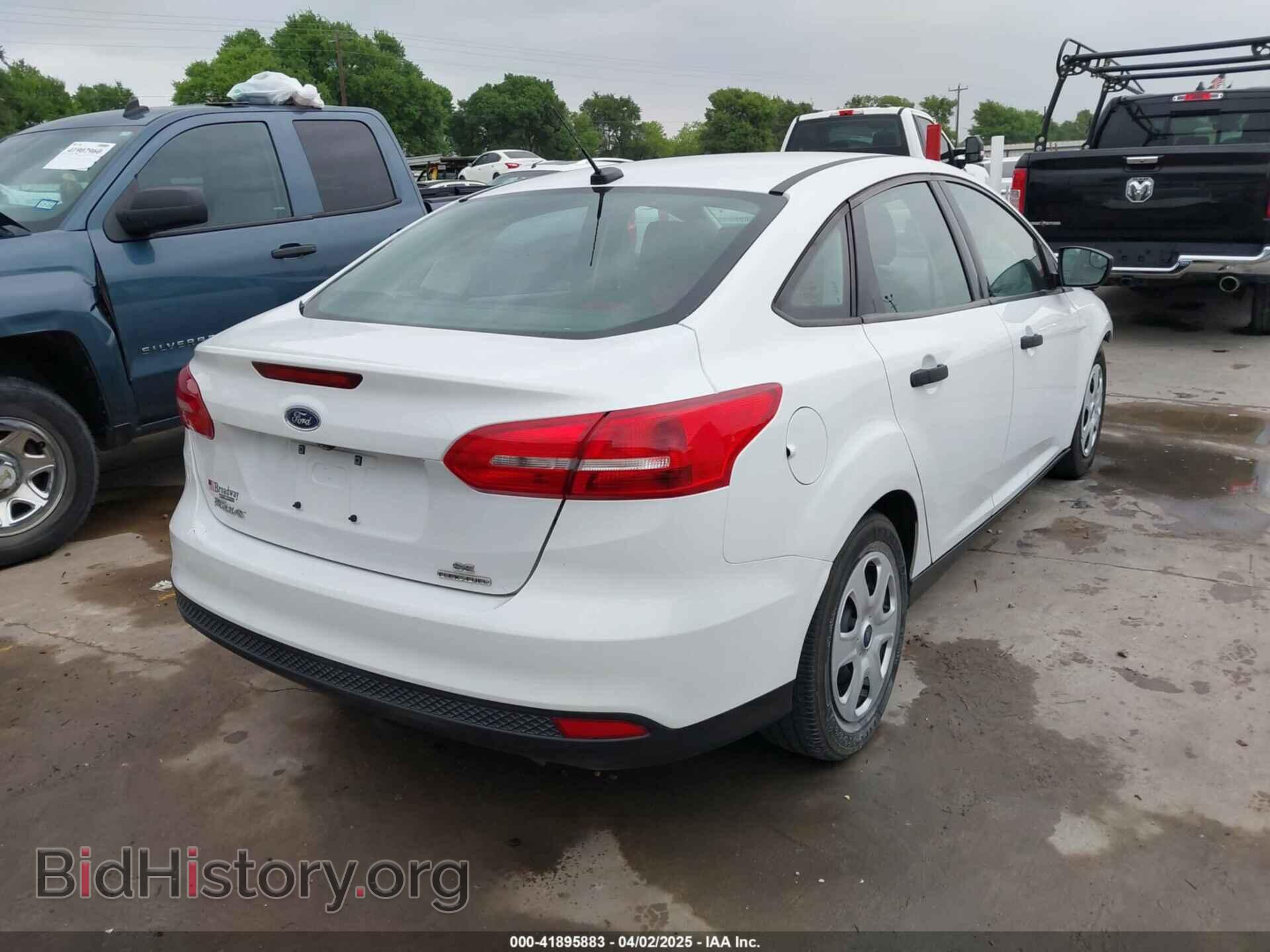 2018 FORD FOCUS - VIN: 1FADP3E23JL212714 - Photo 4