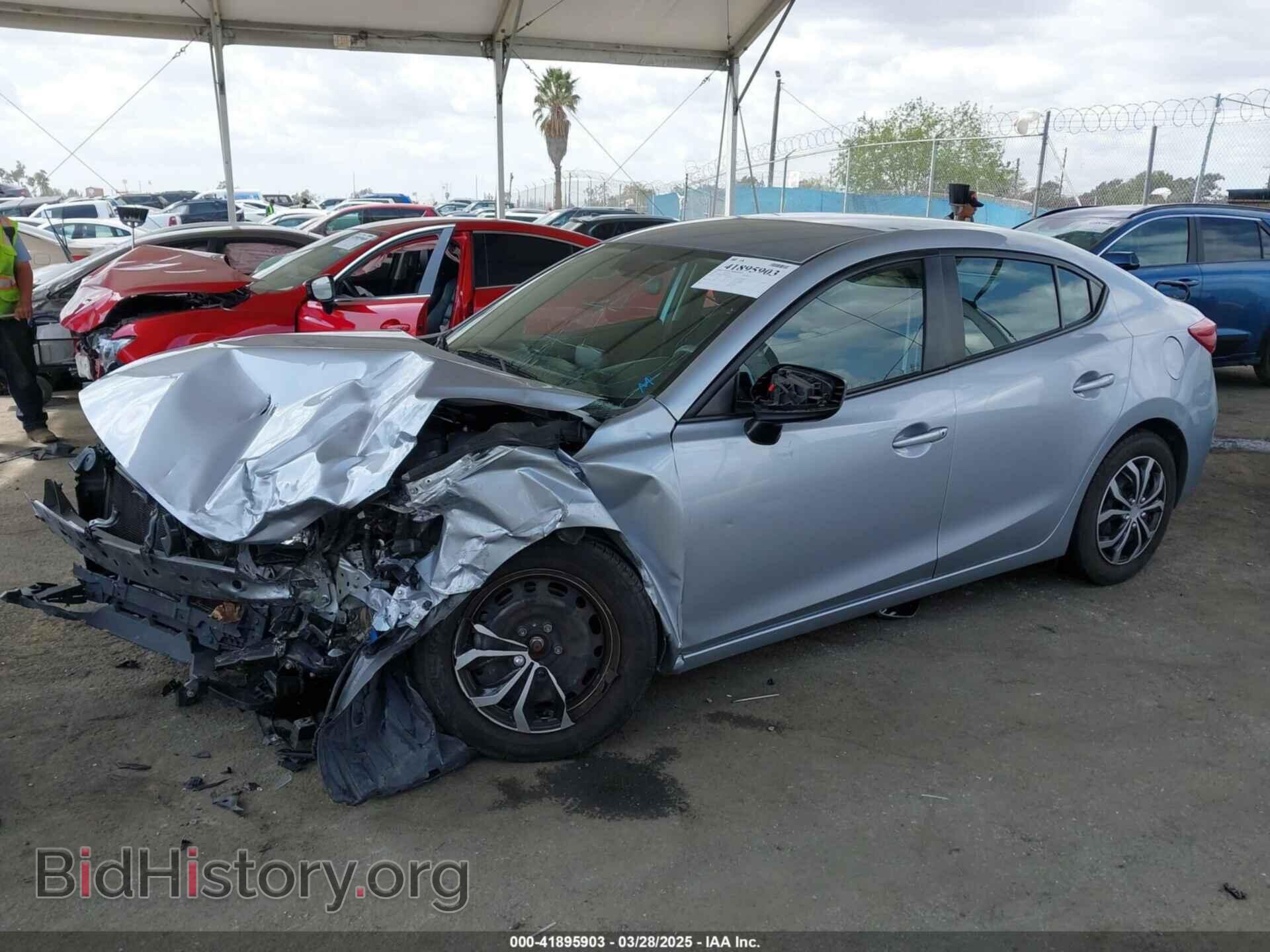 2017 MAZDA MAZDA3 - VIN: 3MZBN1U77HM104532 - Фото 2