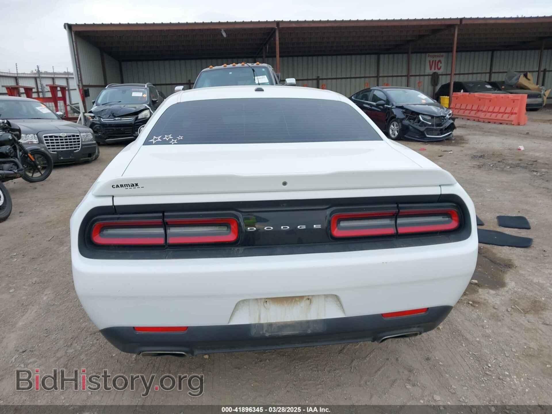 2018 DODGE CHALLENGER - VIN: 2C3CDZAG4JH131886 - Фото 16