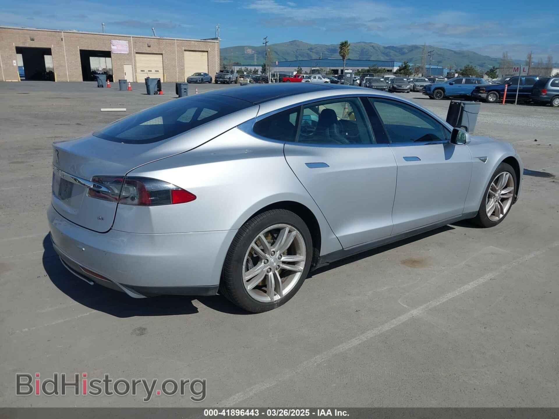 2014 TESLA MODEL S - VIN: 5YJSA1H17EFP43546 - Фото 4