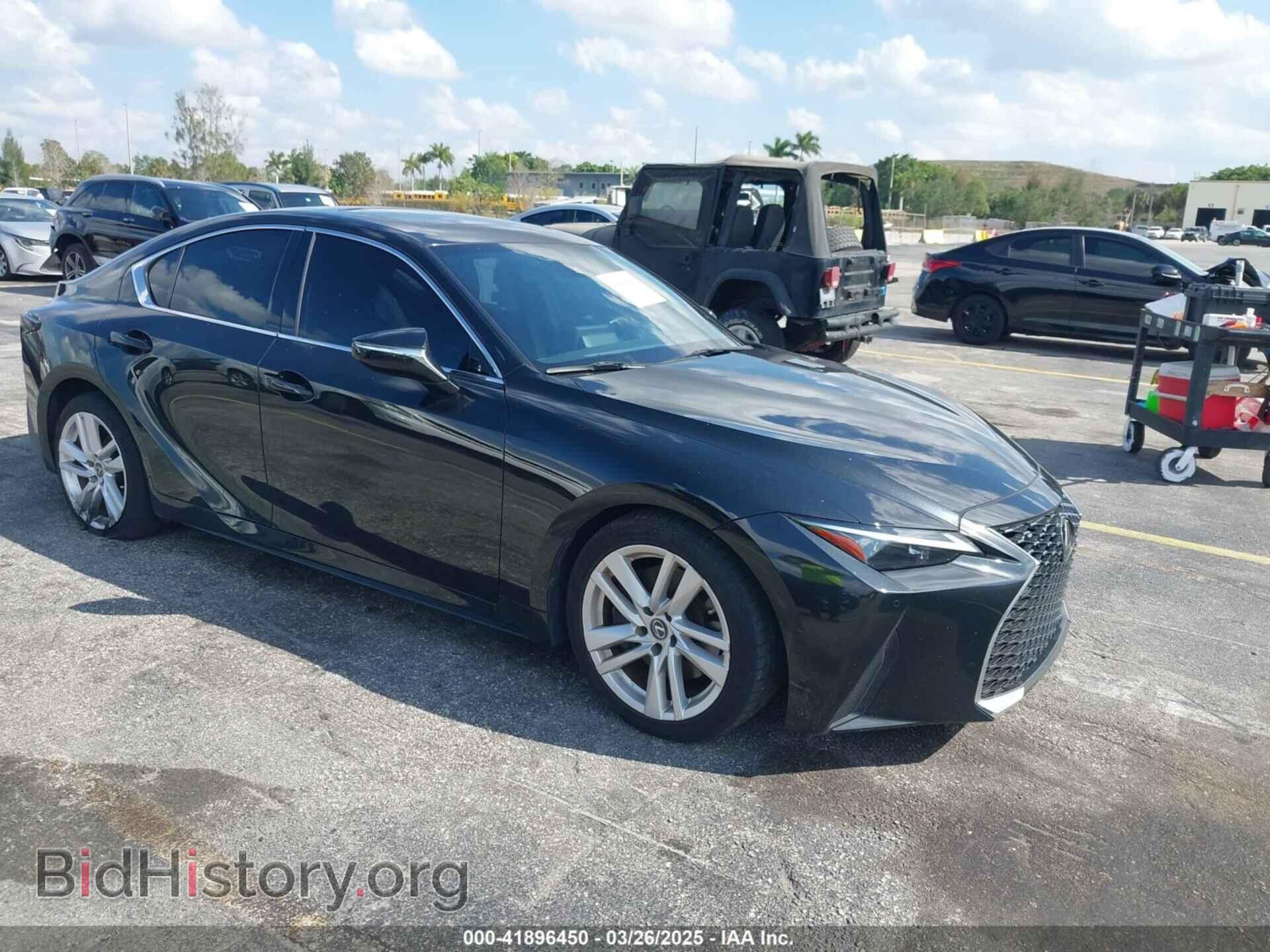 Photo JTHCA1D26M5114894 - LEXUS IS 300 2021