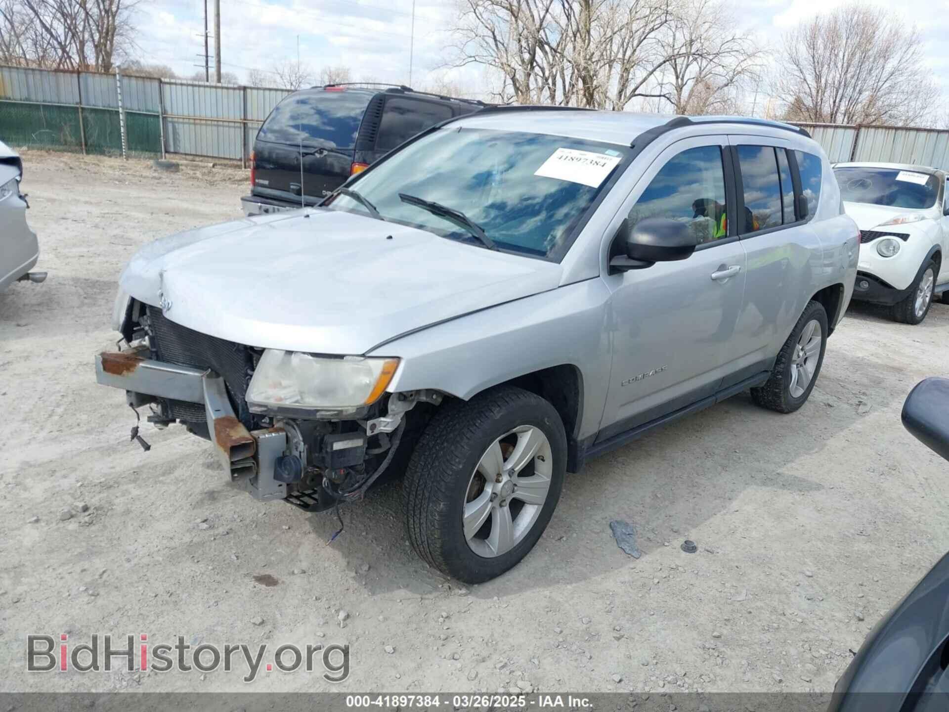 2011 JEEP COMPASS - VIN: 1J4NF4FB0BD222614 - Фото 2