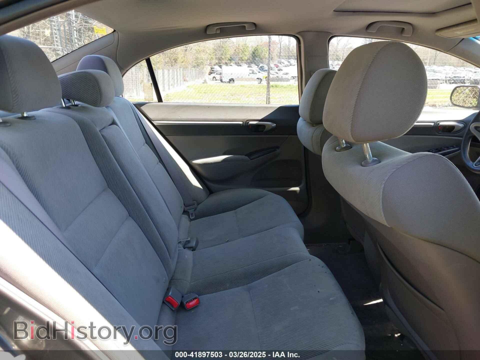 2011 HONDA CIVIC - VIN: 19XFA1F88BE029511 - Фото 8