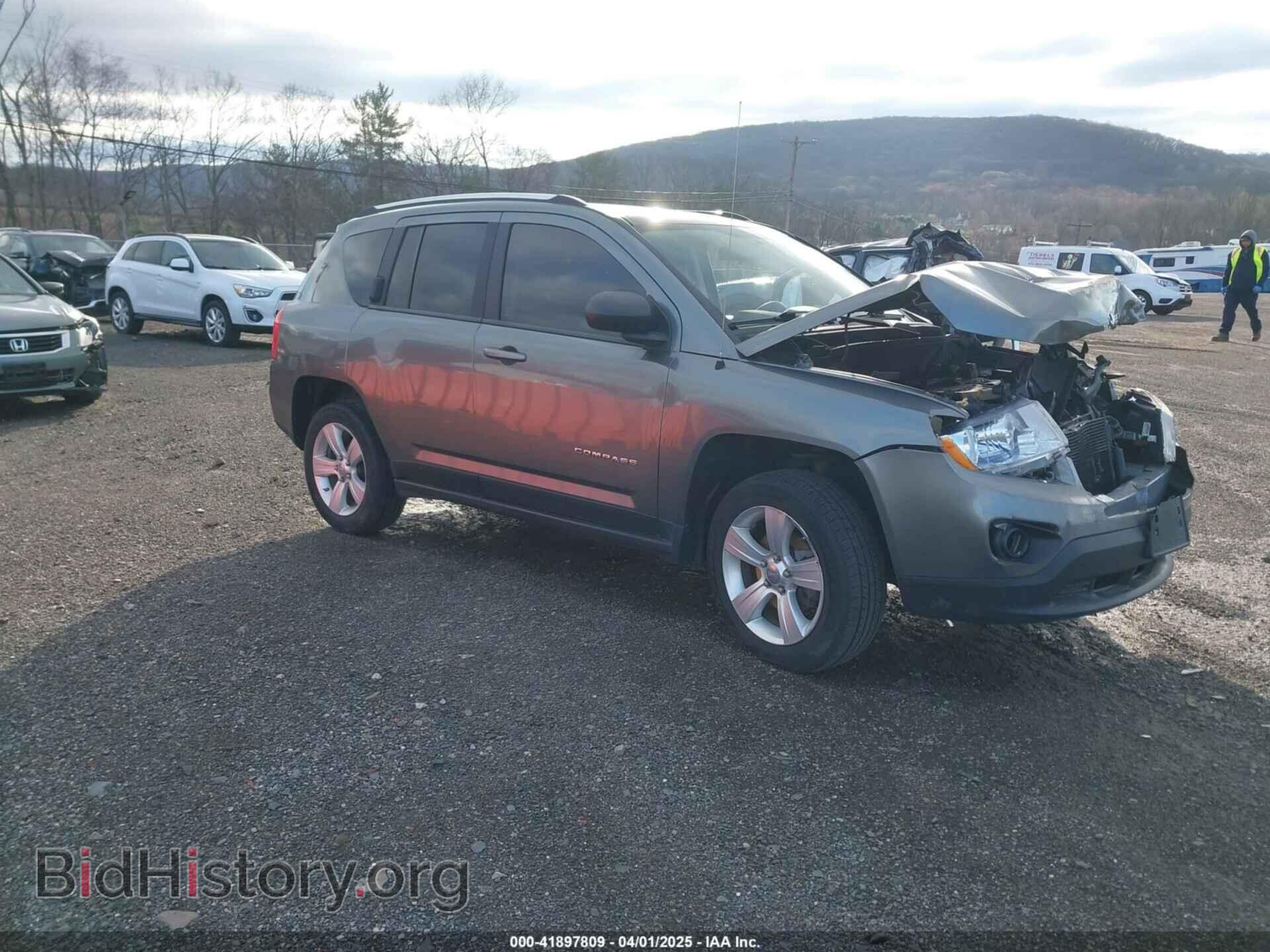 Photo 1C4NJDBB2CD577392 - JEEP COMPASS 2012