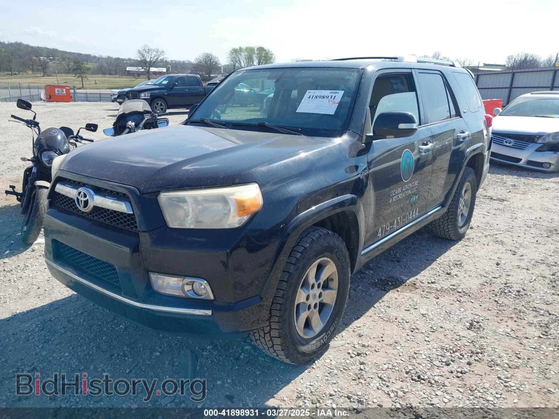 2011 TOYOTA 4RUNNER - VIN: JTEBU5JR4B5065779 - Фото 2