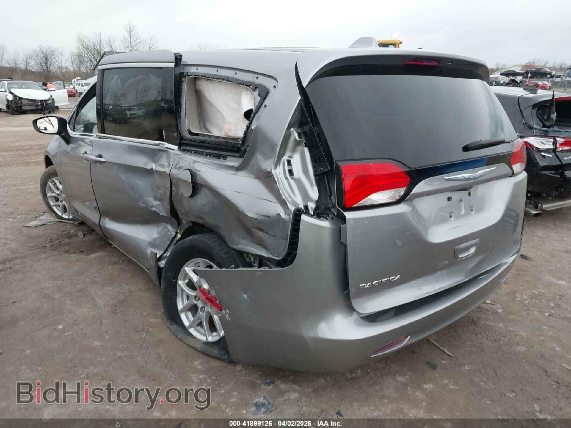 2017 CHRYSLER PACIFICA - VIN: 2C4RC1CG5HR661361 - Фото 3