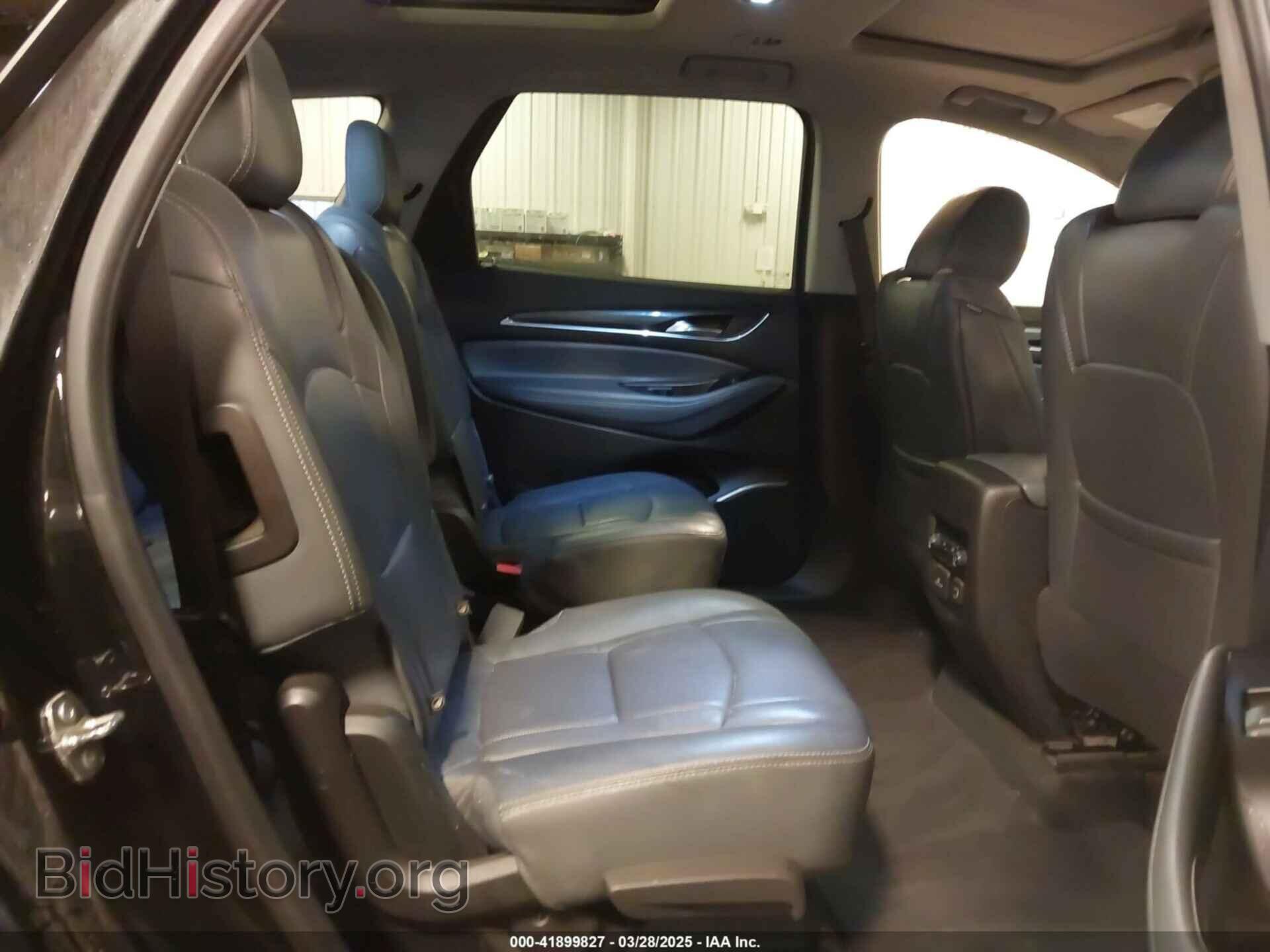 2018 BUICK ENCLAVE - VIN: 5GAEVAKW5JJ227714 - Фото 8