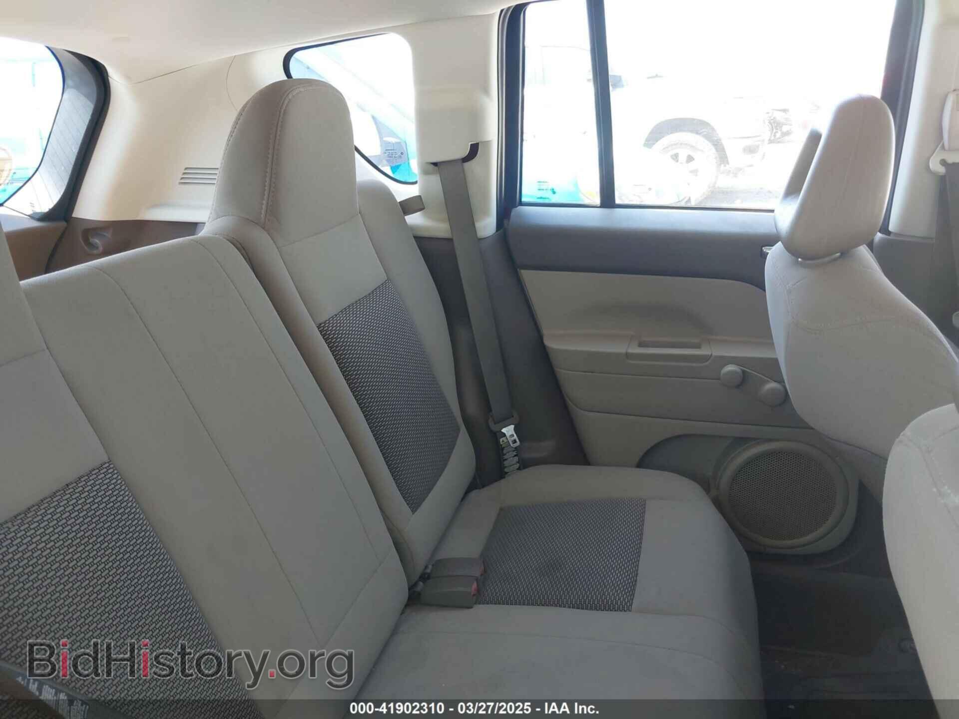 2008 JEEP COMPASS - VIN: 1J8FT47098D553404 - Фото 8