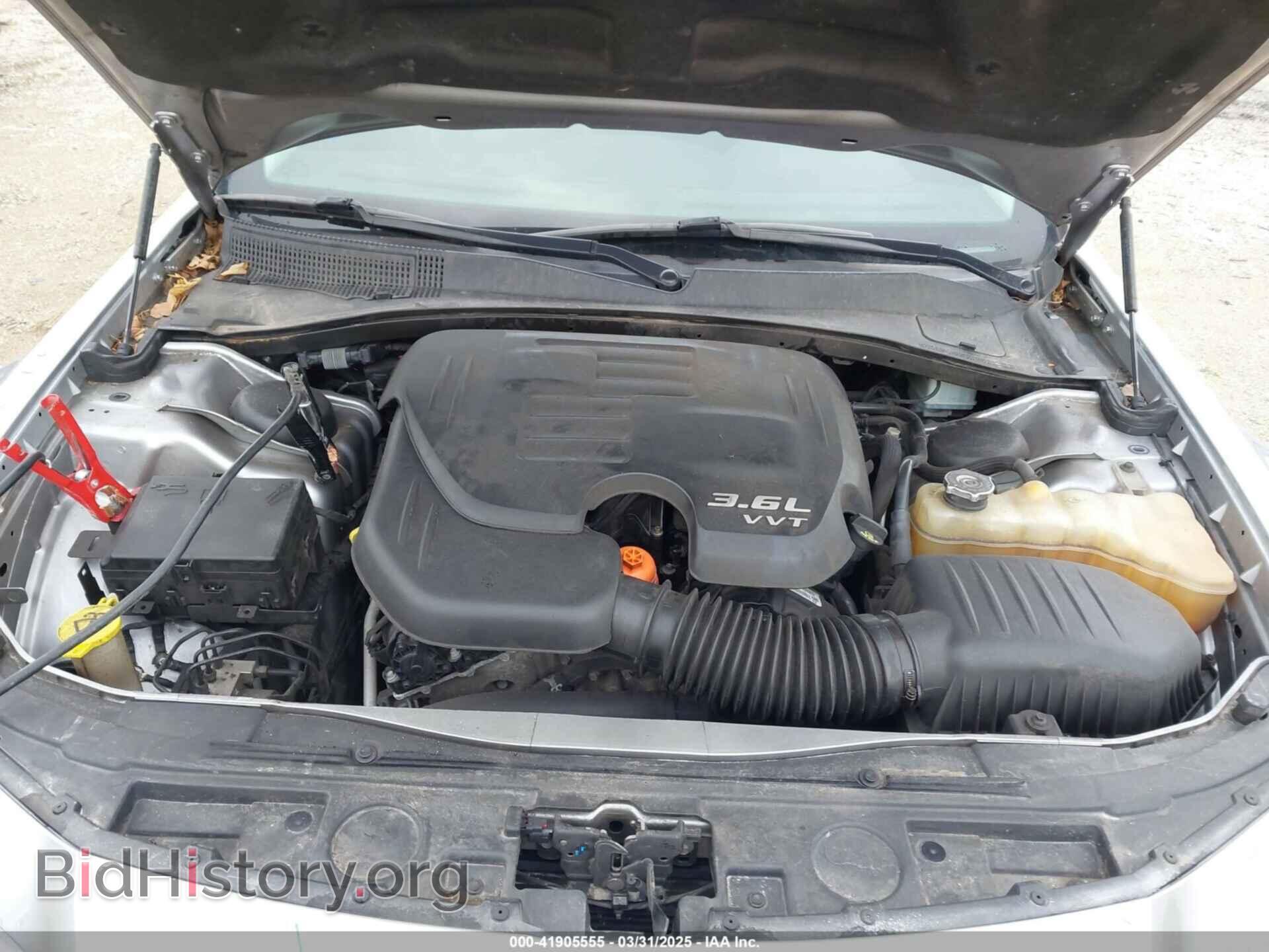 2016 CHRYSLER 300 - VIN: 2C3CCARG7GH224788 - Фото 10