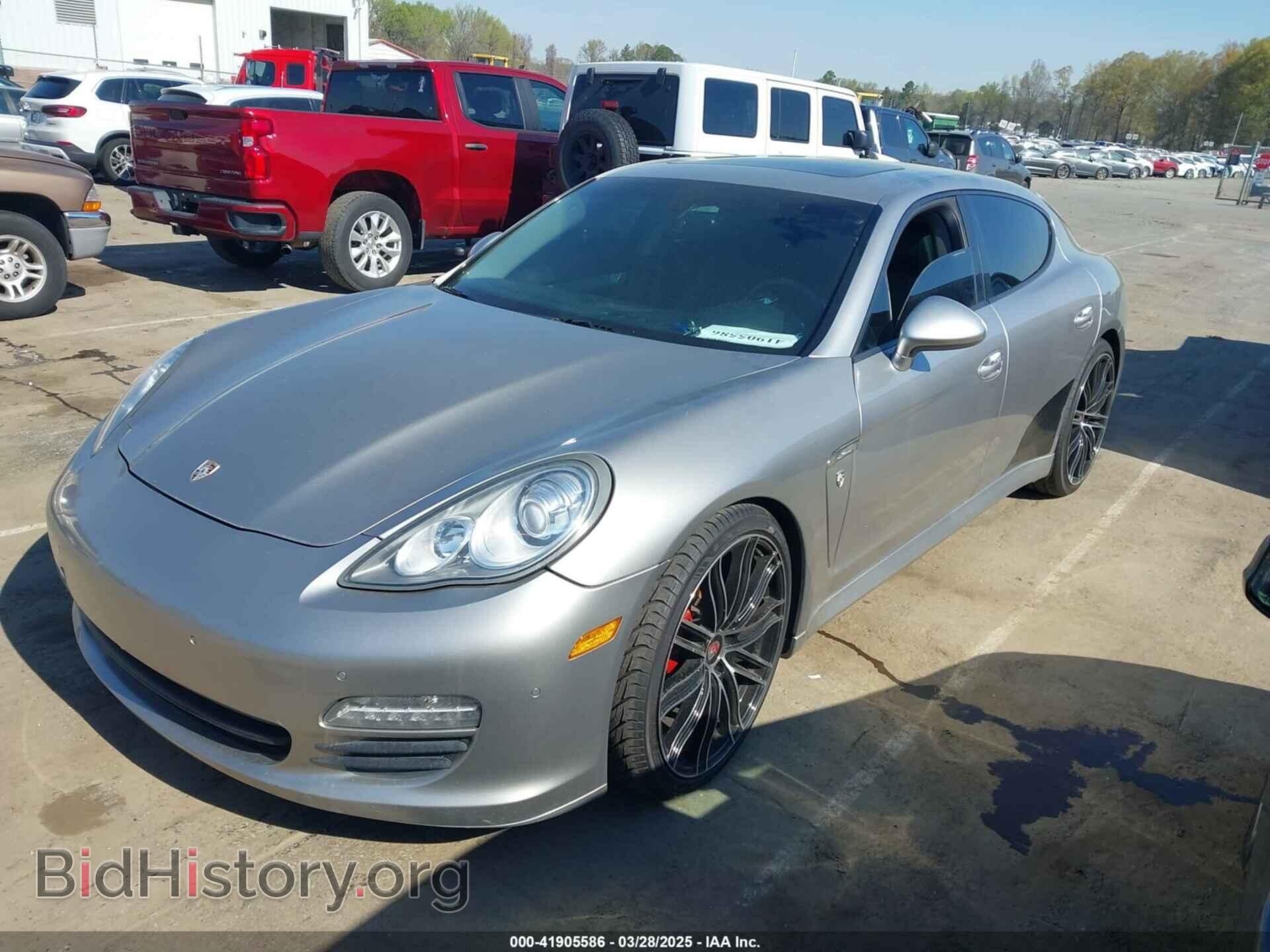 2011 PORSCHE PANAMERA - VIN: WP0AA2A79BL011637 - Photo 2