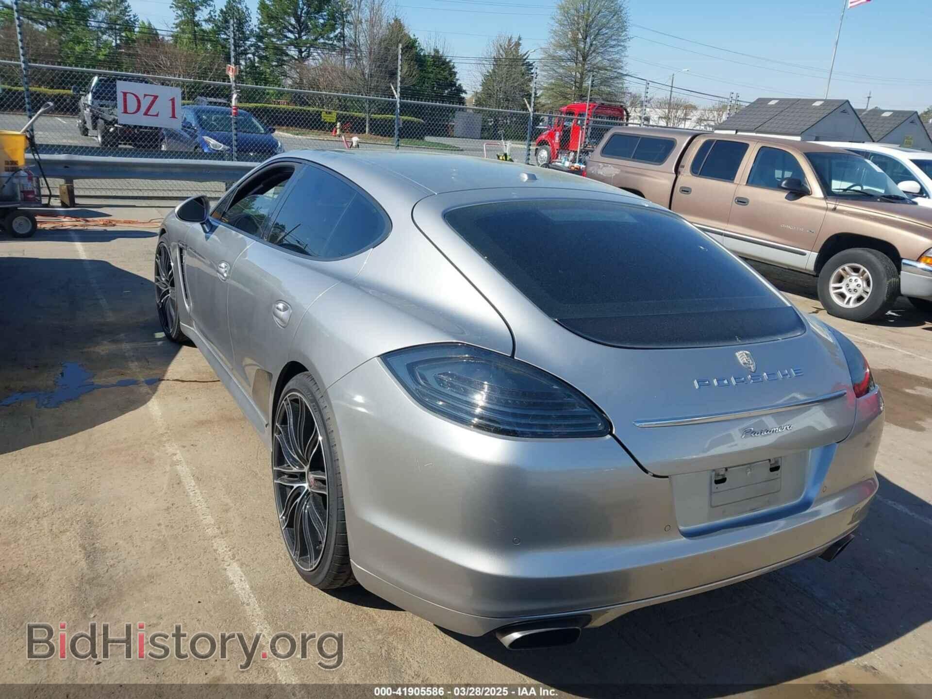 2011 PORSCHE PANAMERA - VIN: WP0AA2A79BL011637 - Photo 3