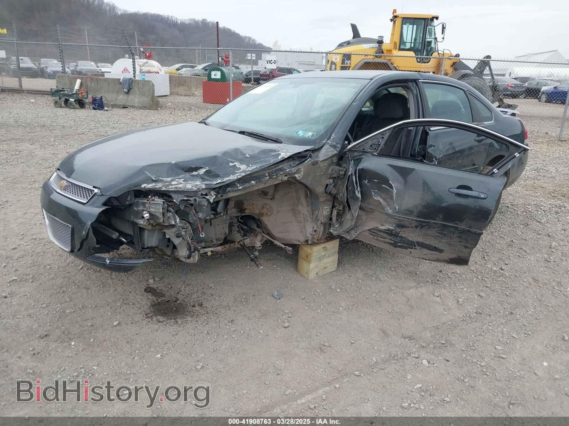 2012 CHEVROLET IMPALA - VIN: 2G1WB5E37C1200556 - Фото 2