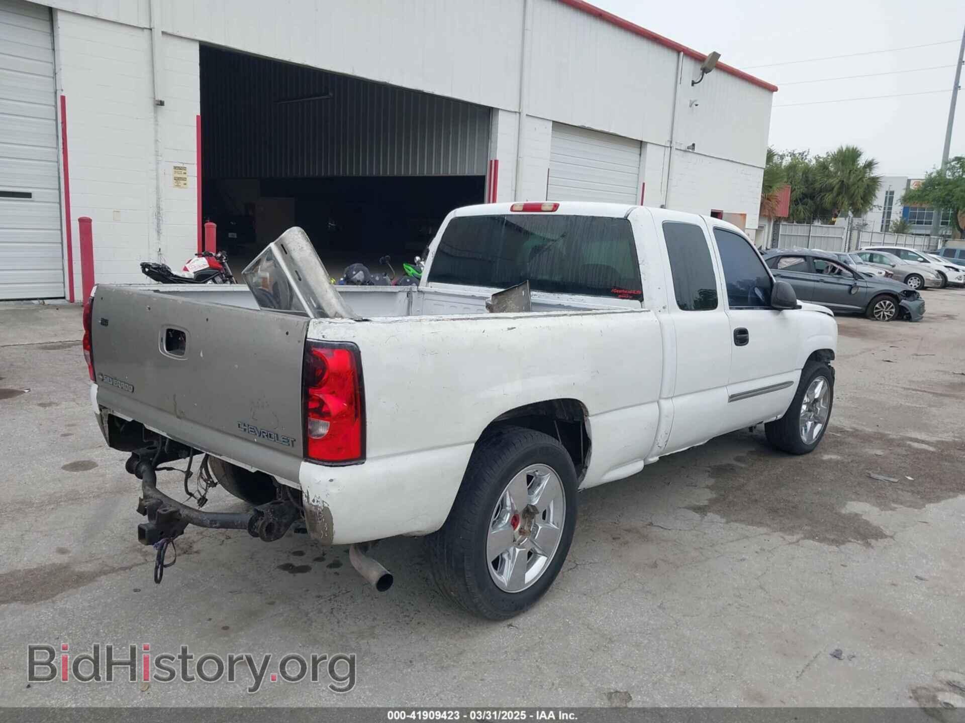 2006 CHEVROLET SILVERADO 1500 - VIN: 2GCEC19V361102066 - Фото 4