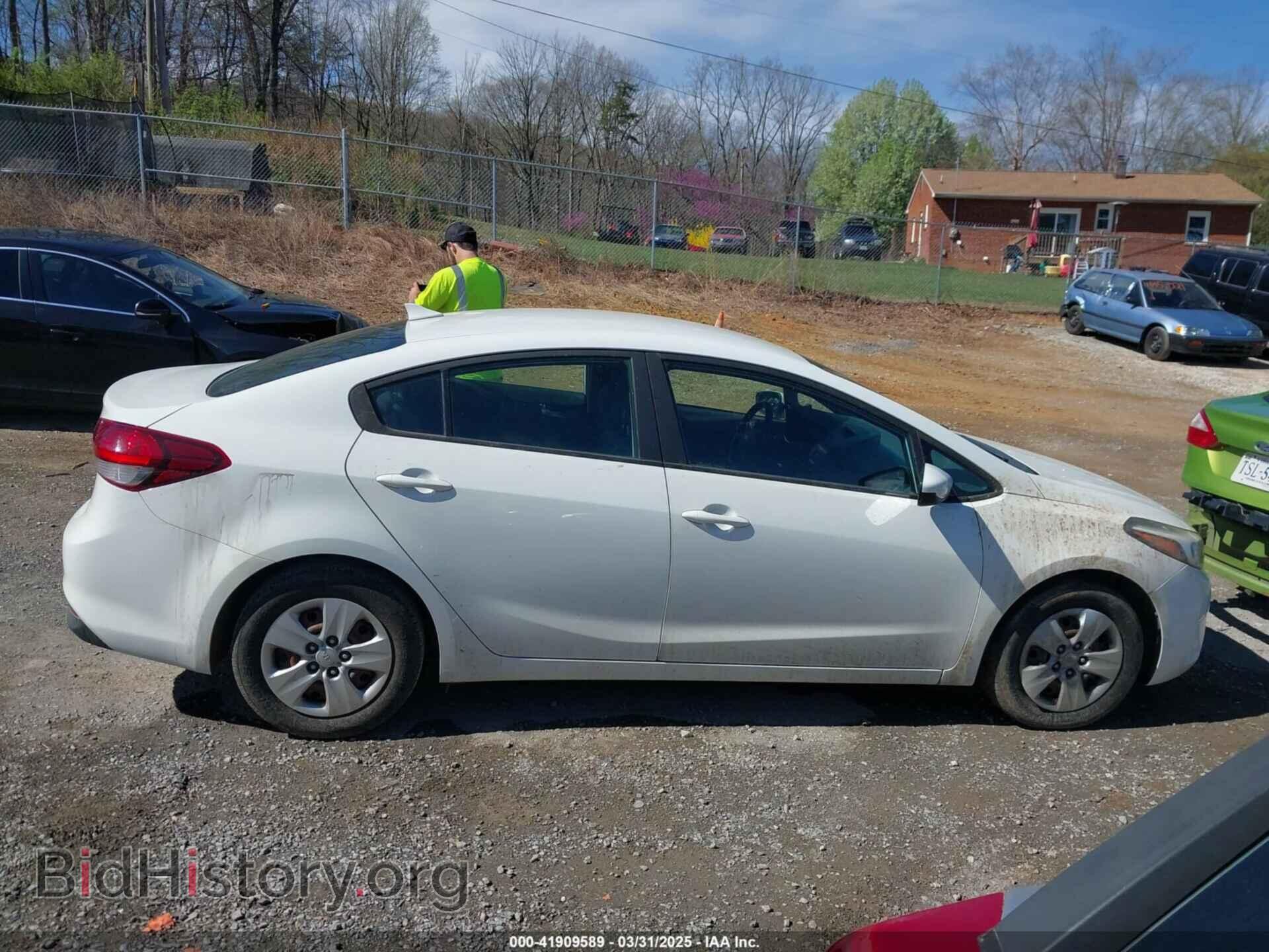 2017 KIA FORTE - VIN: 3KPFK4A79HE076858 - Фото 14