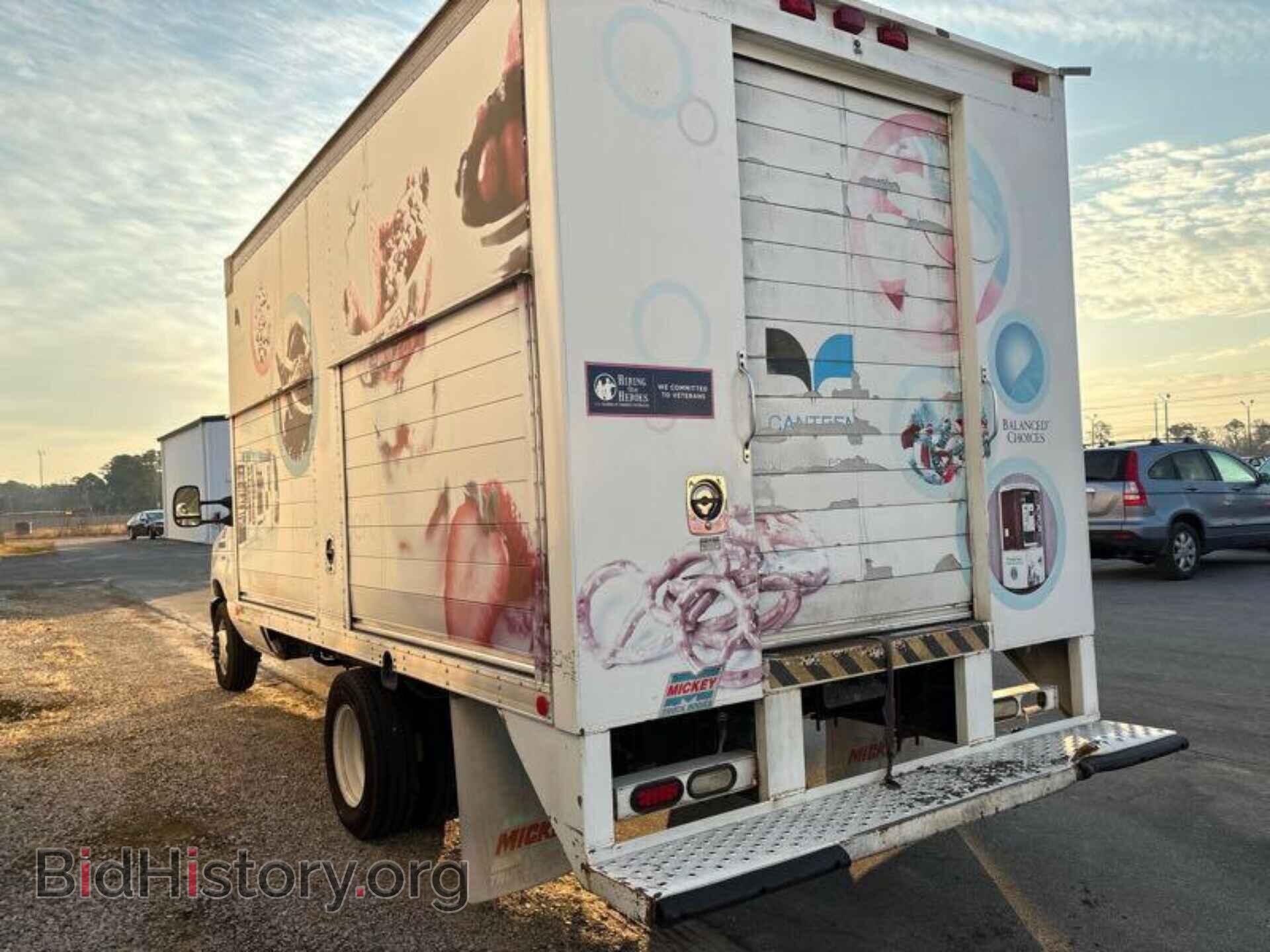 2011 FORD E-450 CUTAWAY - VIN: 1FDXE4FL1BDB20468 - Фото 4