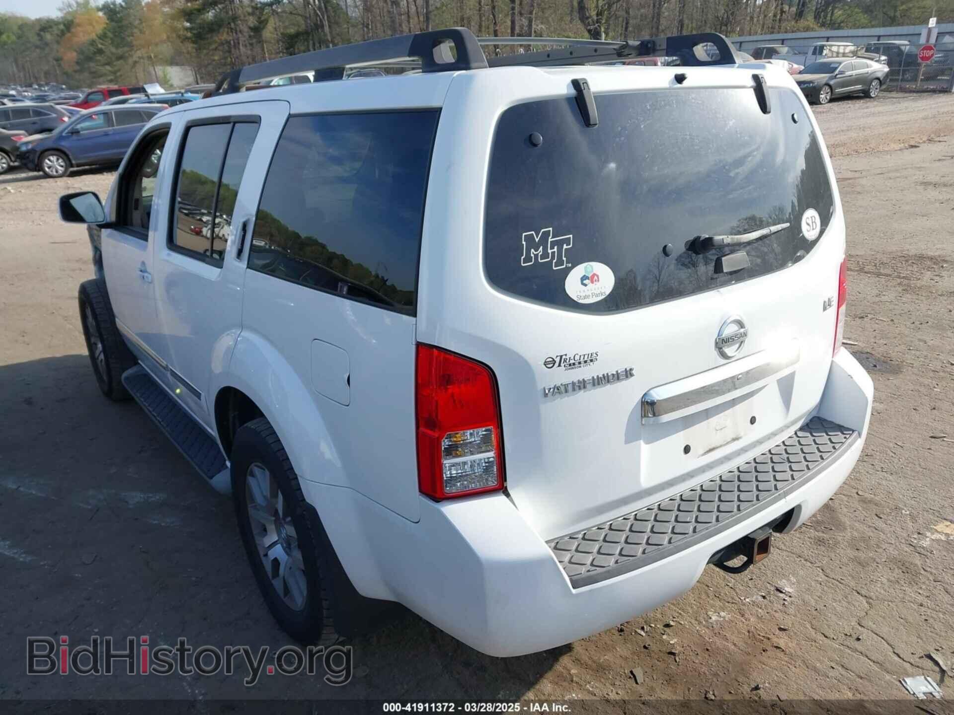2011 NISSAN PATHFINDER - VIN: 5N1AR1NB2BC621053 - Фото 3